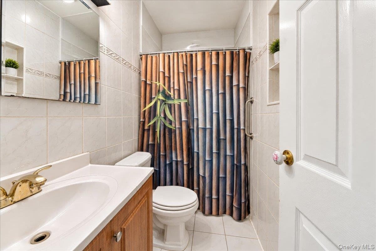 3293 Lucerne Street thumbnail 12