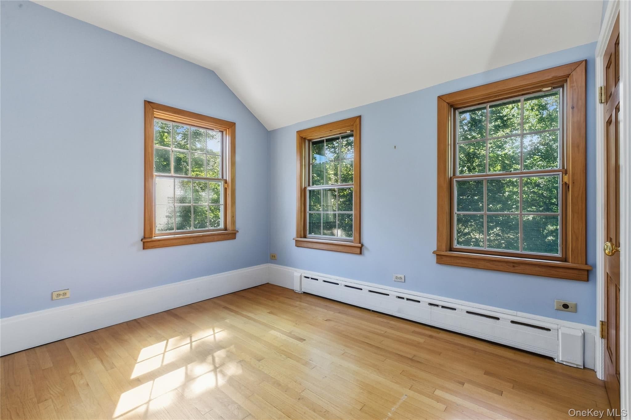 81 Glendale Road thumbnail 12