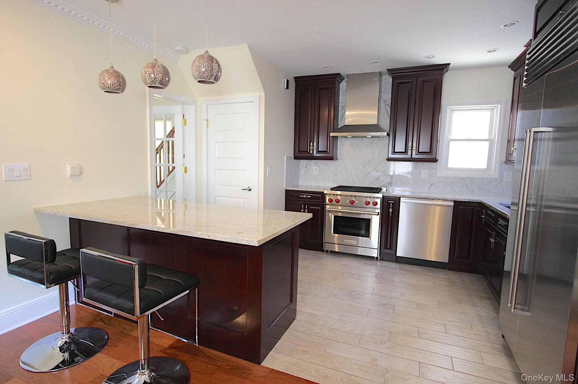 257-14 Pembroke Avenue thumbnail 8