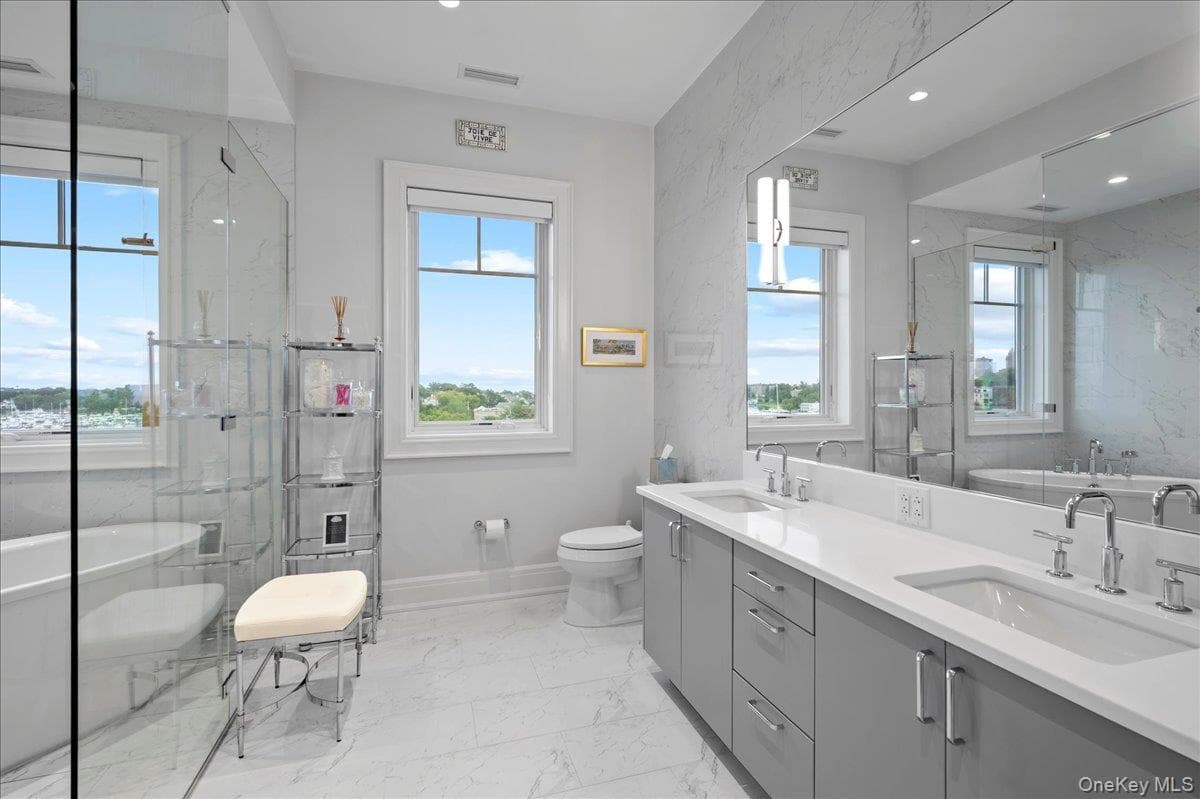 710 Davenport Avenue Unit: 7 thumbnail 18