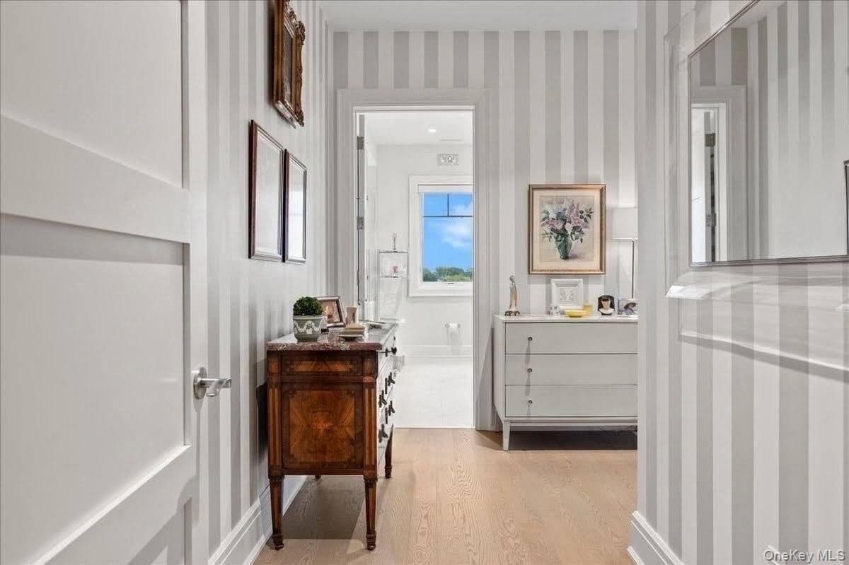 710 Davenport Avenue Unit: 7 thumbnail 13
