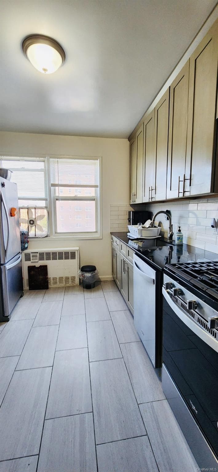 89-15 Parsons Boulevard Unit: 7N thumbnail 3