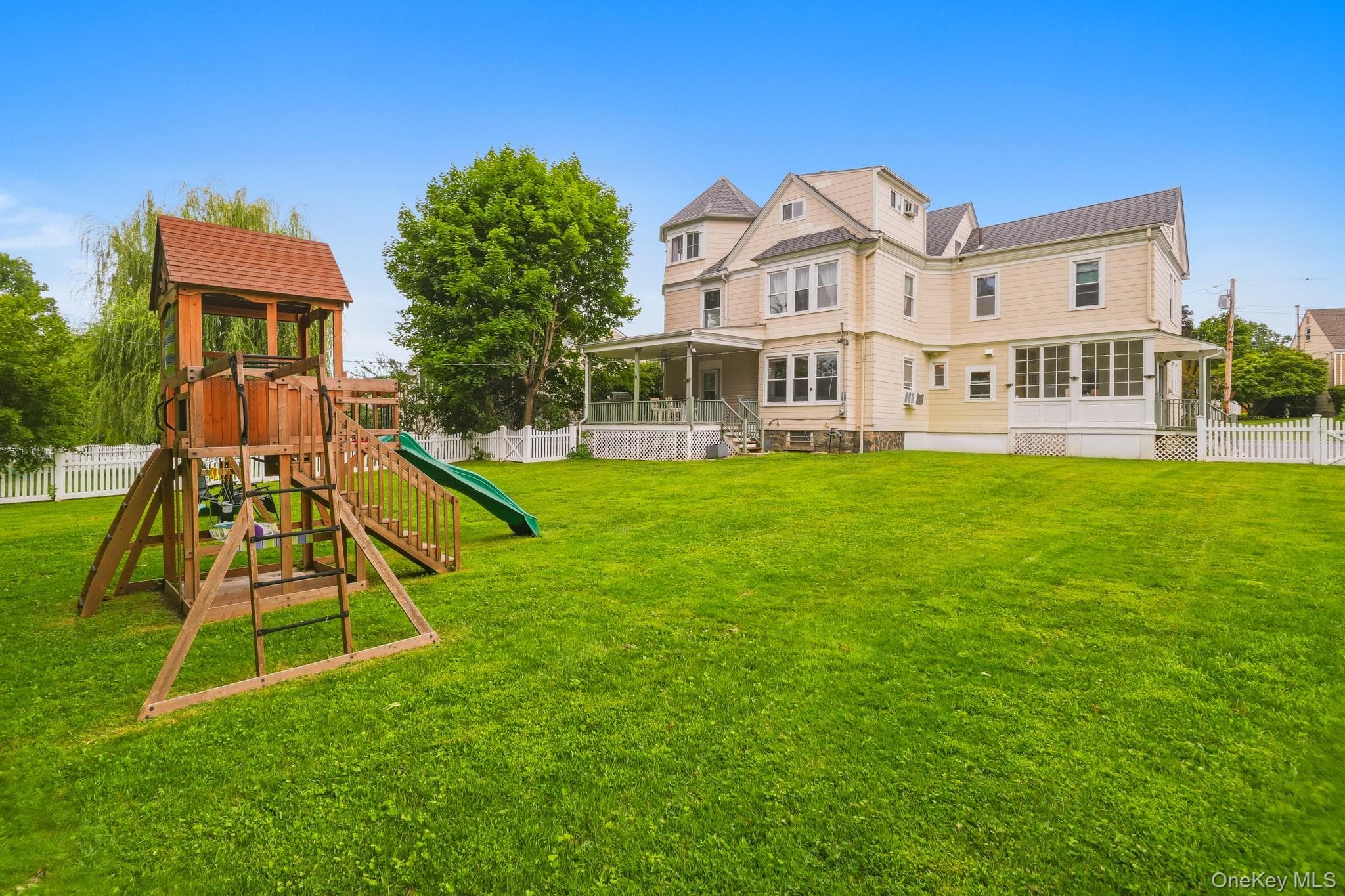8 Bolton Place thumbnail 31