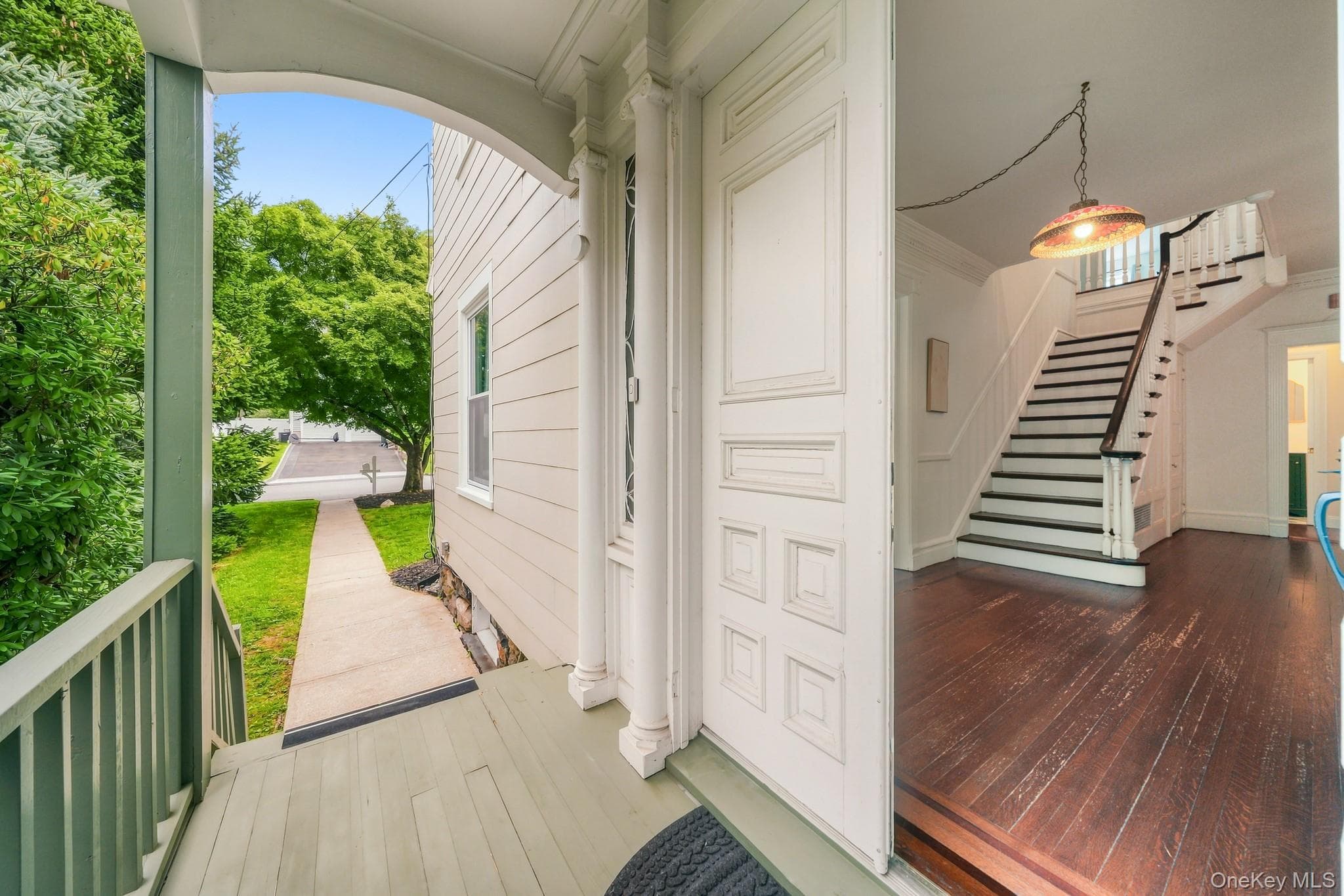 8 Bolton Place thumbnail 3