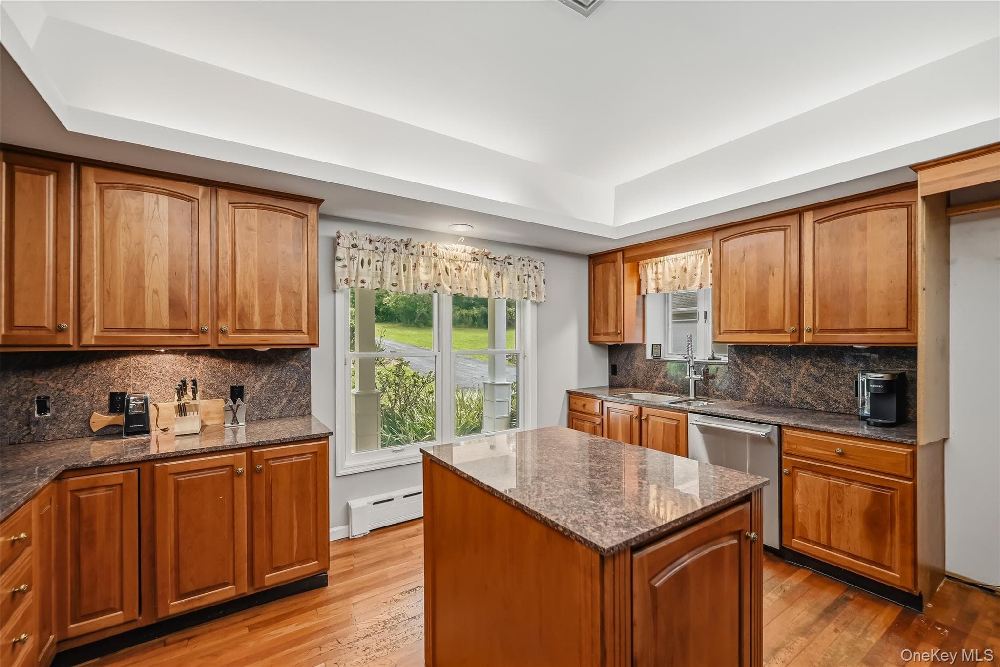 49 Helms Hill Road thumbnail 16