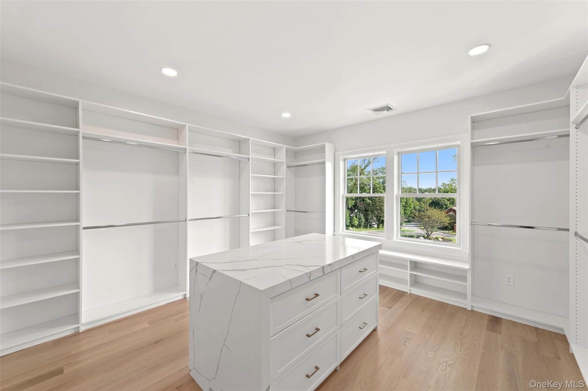361 Long Hill Road thumbnail 22