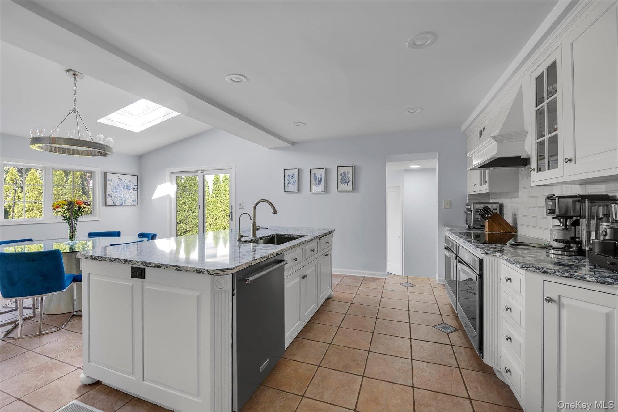 125 Crescent Lane thumbnail 8