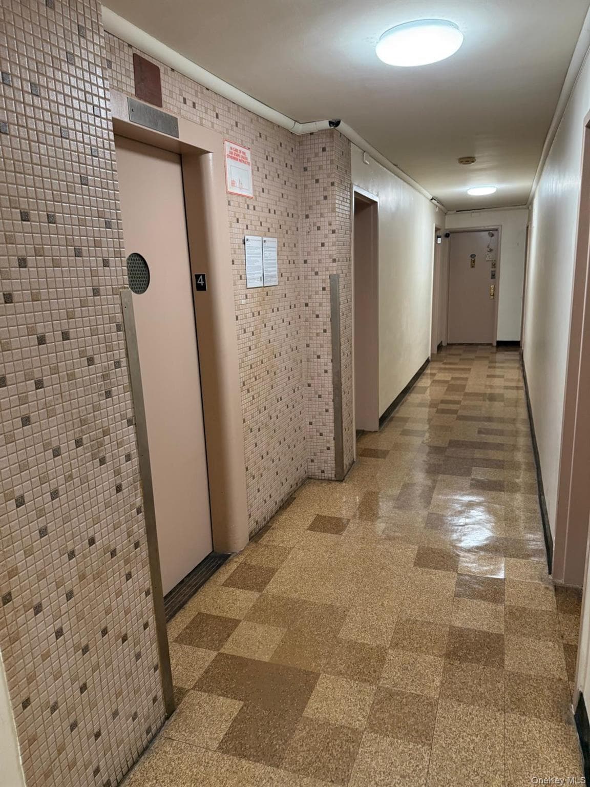 3520 Tryon Avenue Unit: 405 thumbnail 6