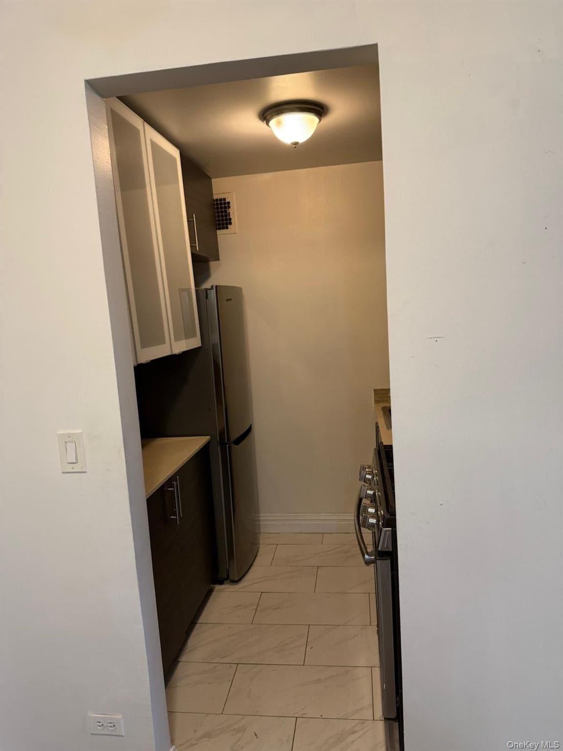 3520 Tryon Avenue Unit: 405 thumbnail 14