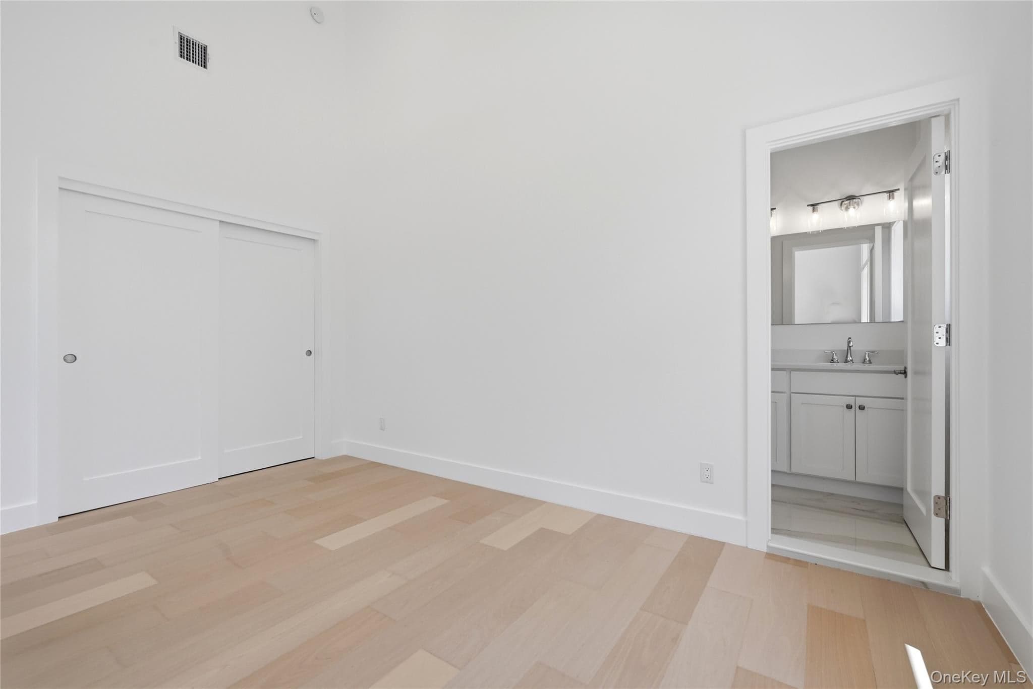 19 Montauk Highway Unit: 7 thumbnail 19