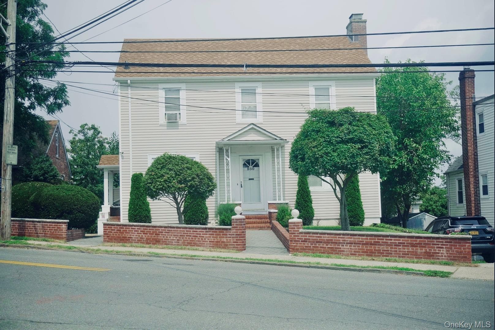 930 Mile Square Road photo 1