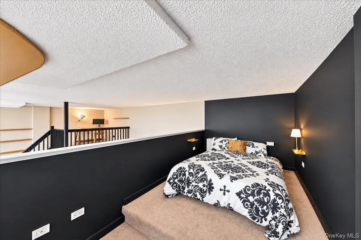 1 Landmark Square Unit: 213 thumbnail 15