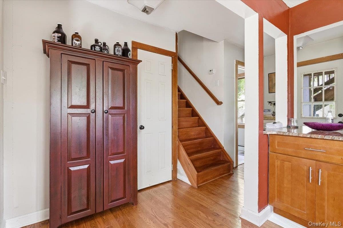 7 Amagansett Drive thumbnail 9