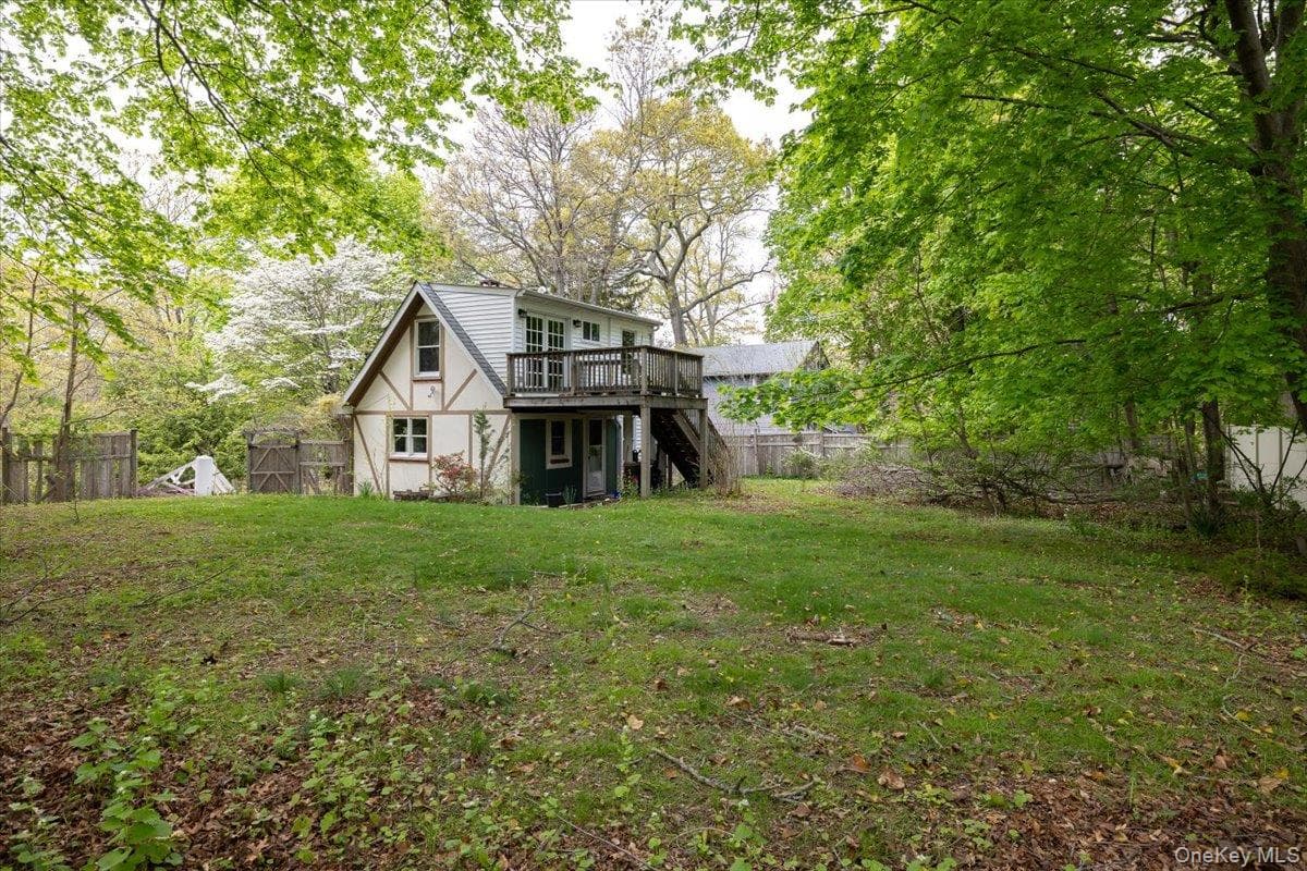 7 Amagansett Drive thumbnail 5