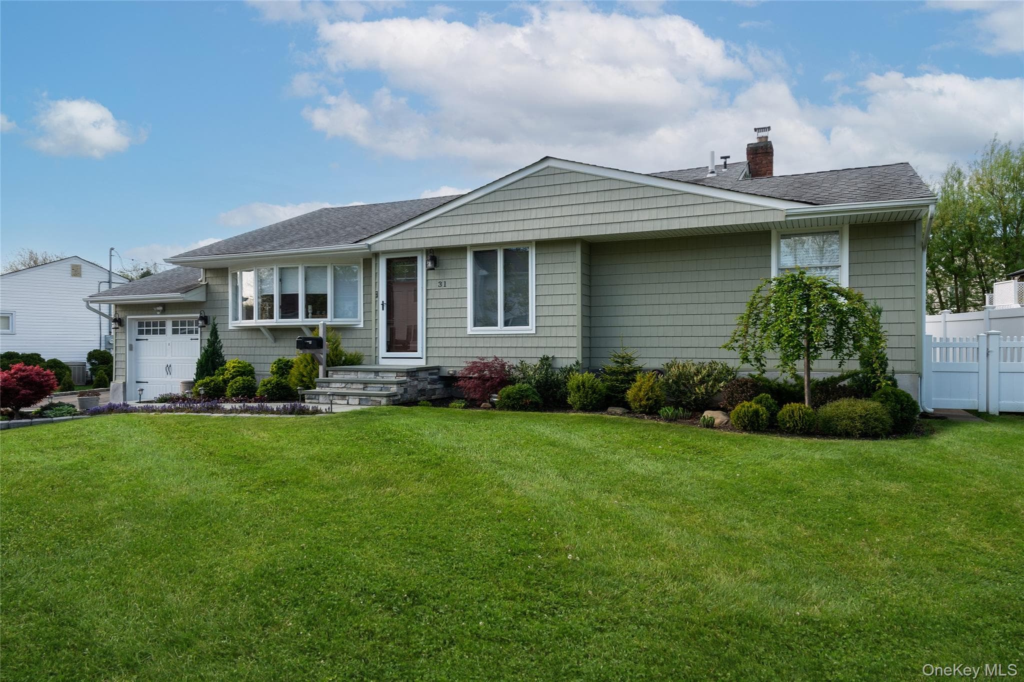 31 Garden Circle thumbnail 2