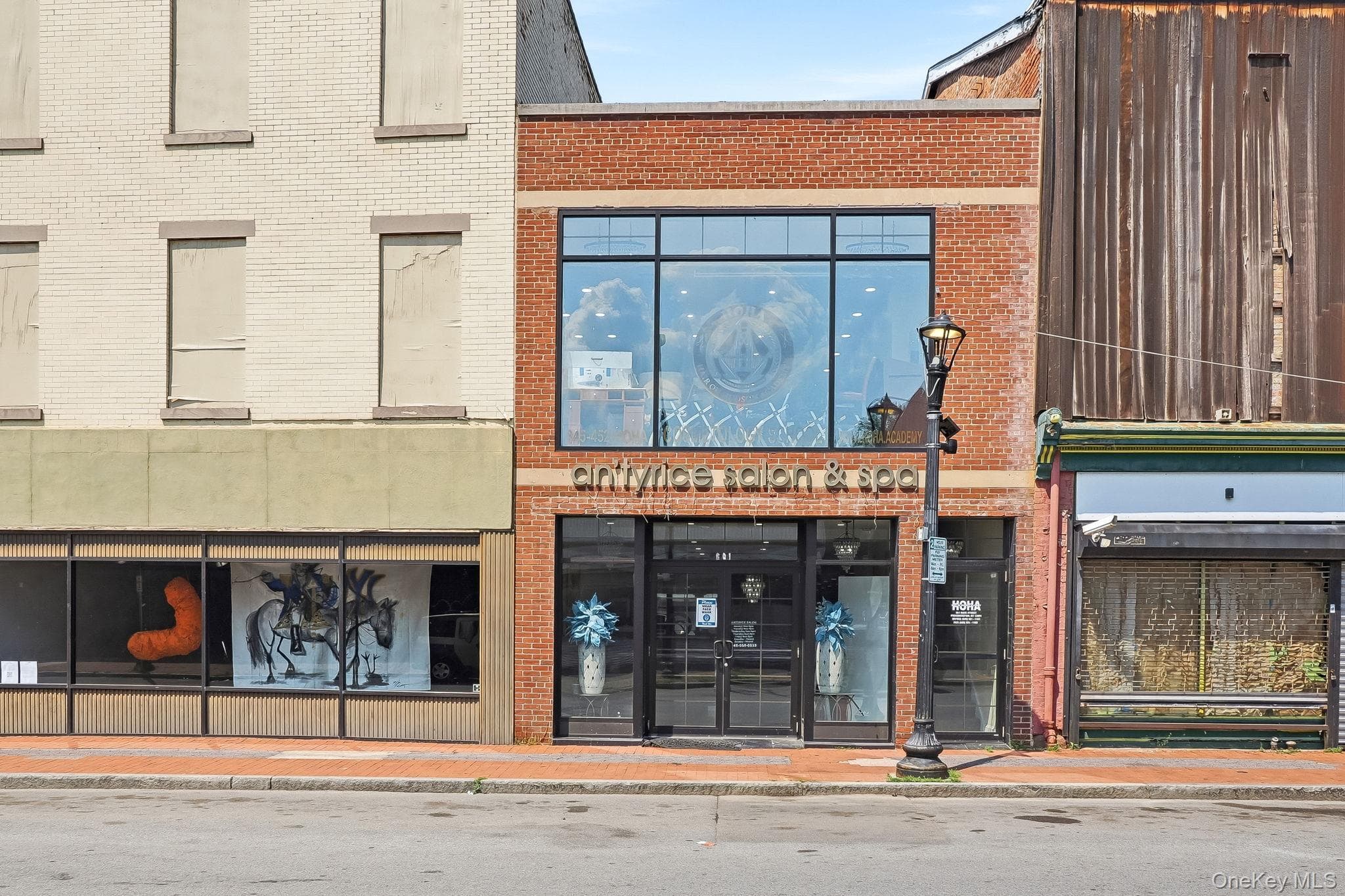 381 Main Street thumbnail 2