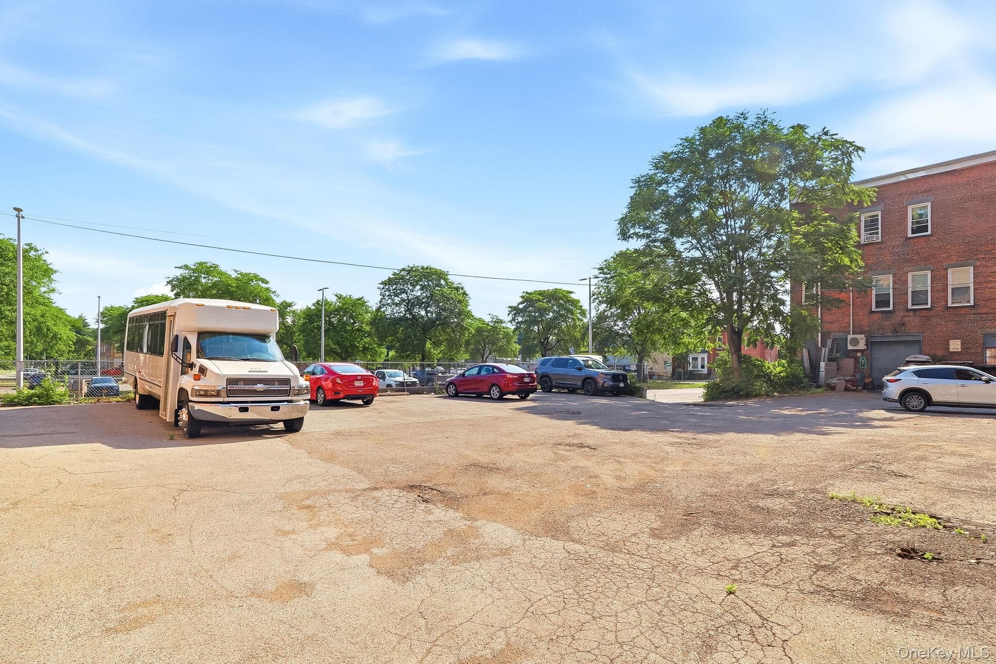 381 Main Street thumbnail 41