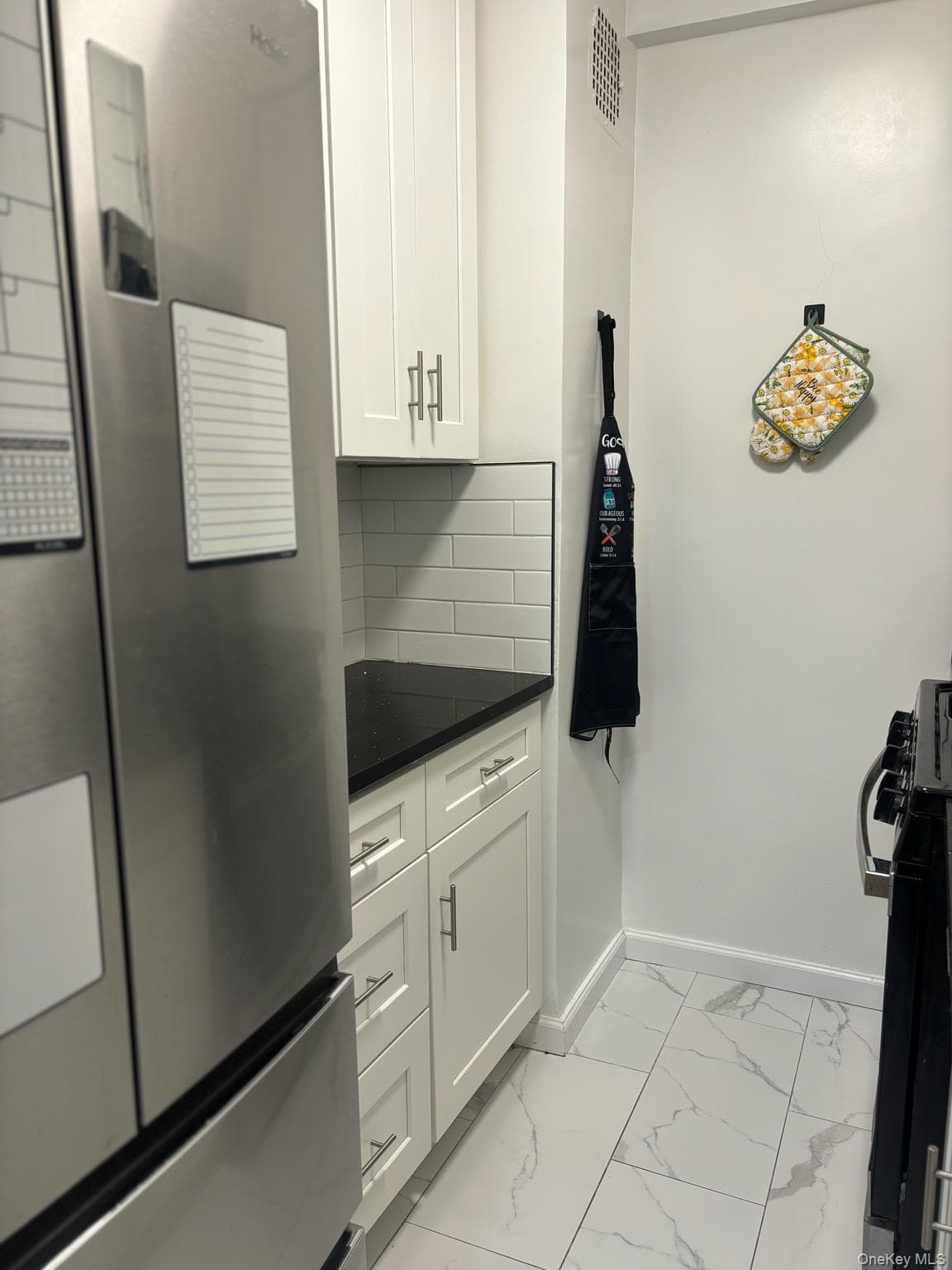 555 Bronx River Road Unit: 1k thumbnail 3