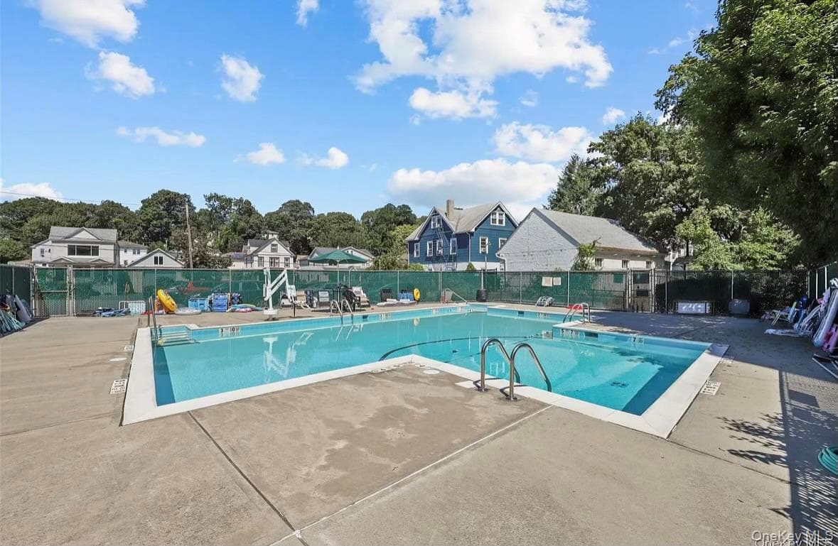 555 Bronx River Road Unit: 1k thumbnail 7