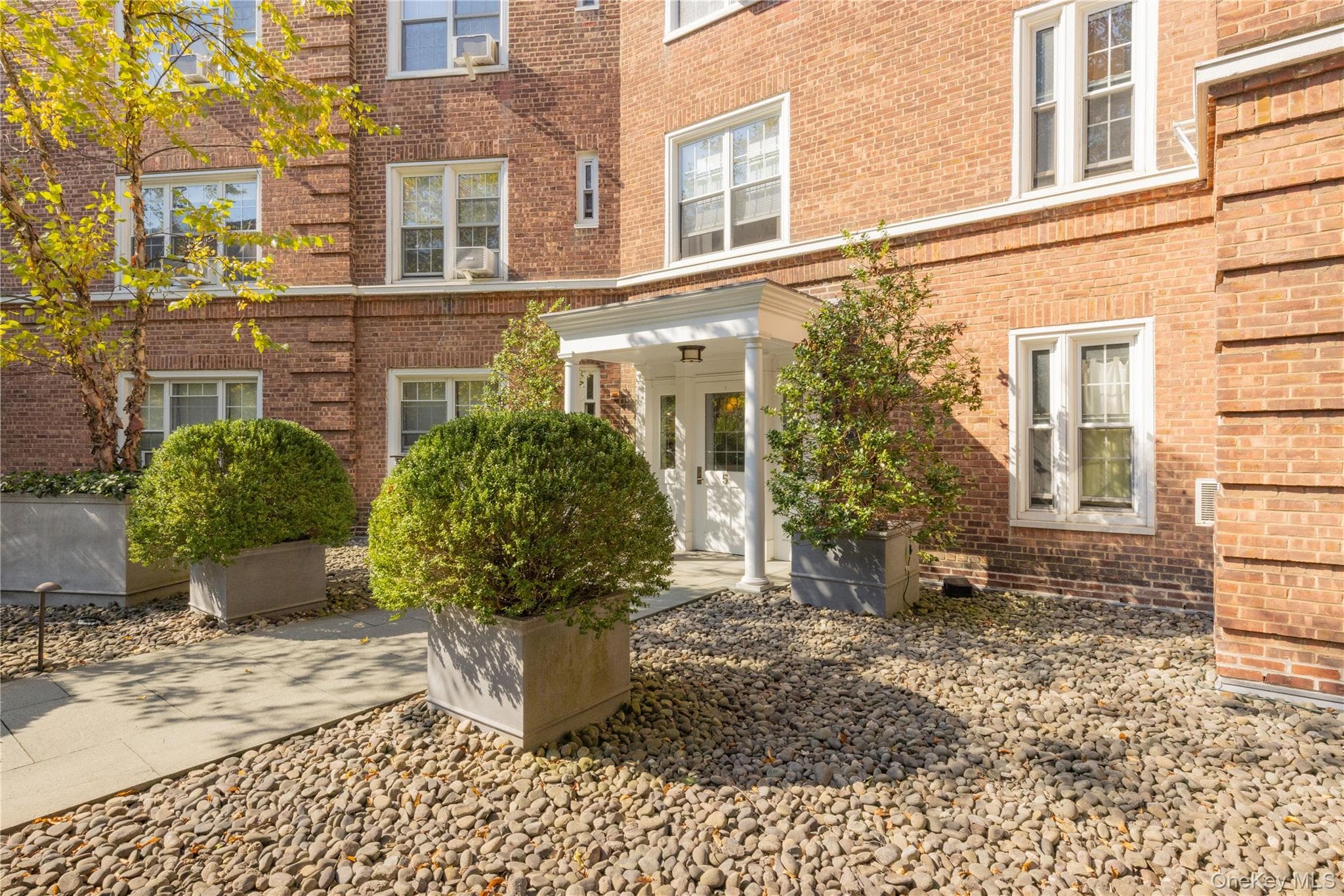 5 Midland Gardens Unit: 2L thumbnail 20