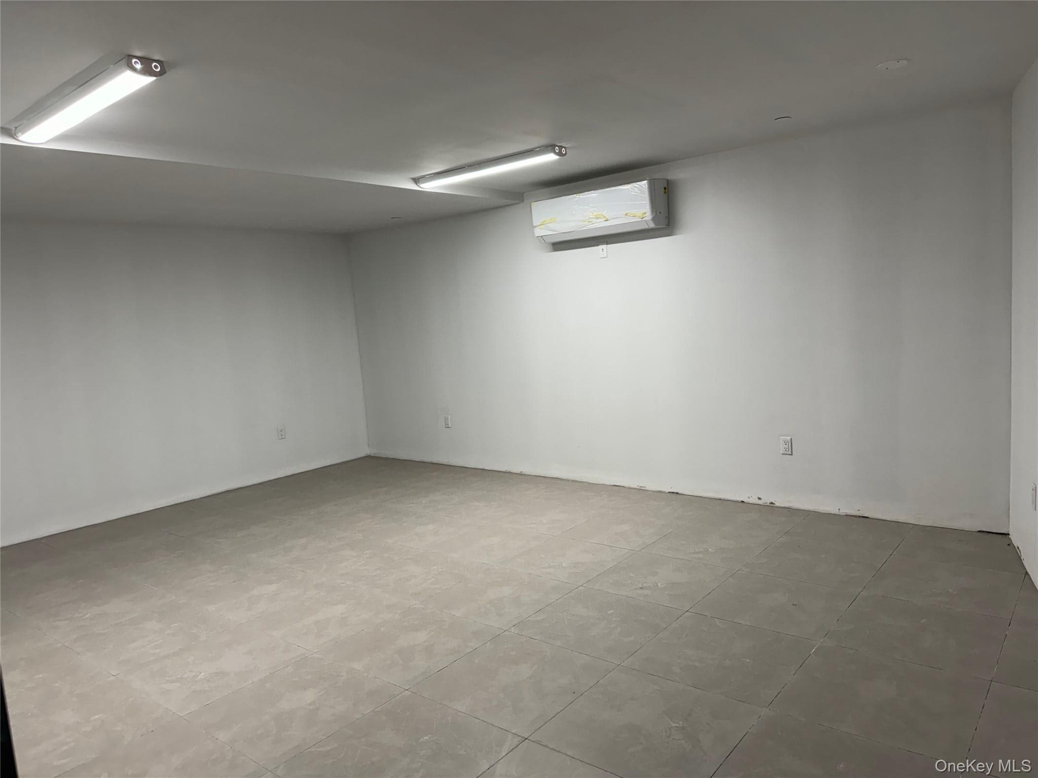 73-02 Woodside Avenue Unit: CF1 thumbnail 4