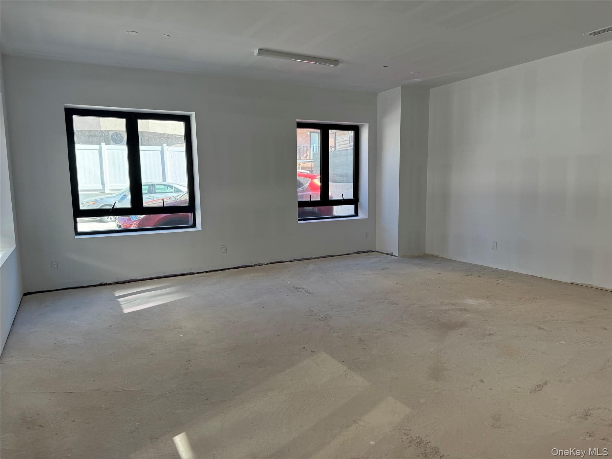 73-02 Woodside Avenue Unit: CF1 thumbnail 5