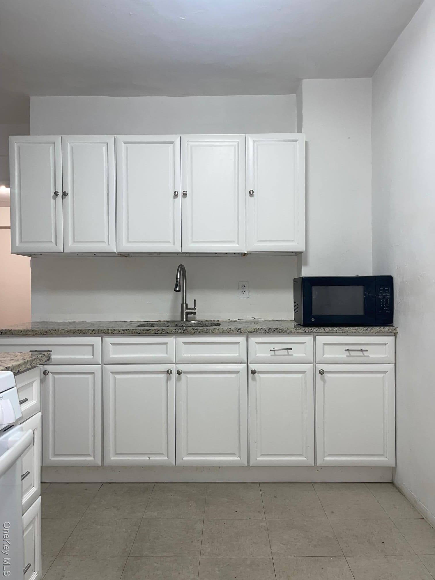 89-15 Parsons Boulevard Blvd Unit: 3L thumbnail 10
