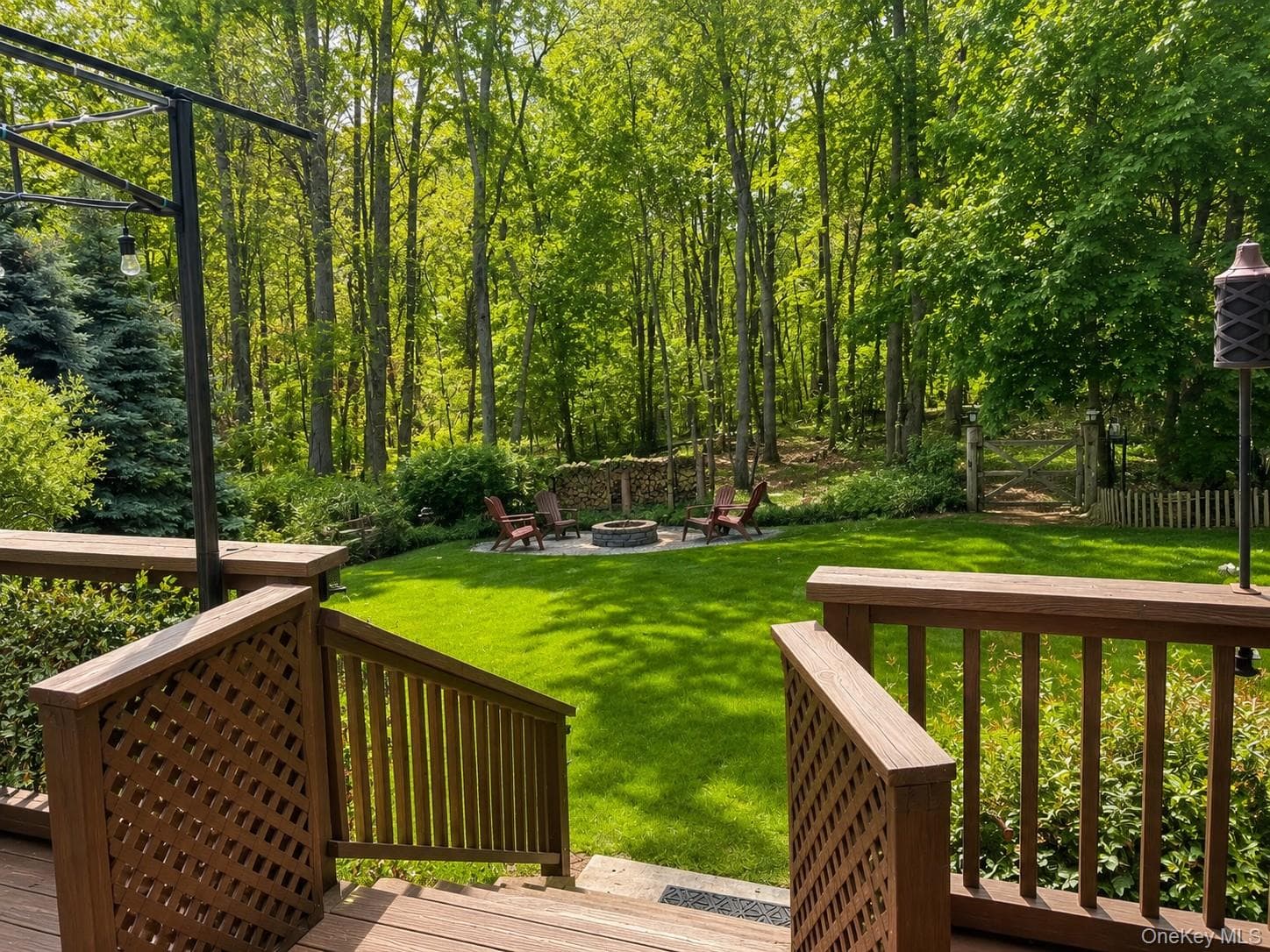 468 W Clarkstown Road thumbnail 16