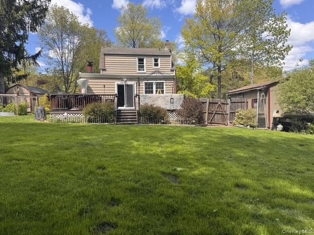 468 W Clarkstown Road thumbnail 17