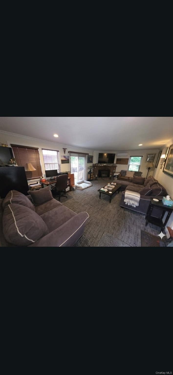 468 W Clarkstown Road thumbnail 26