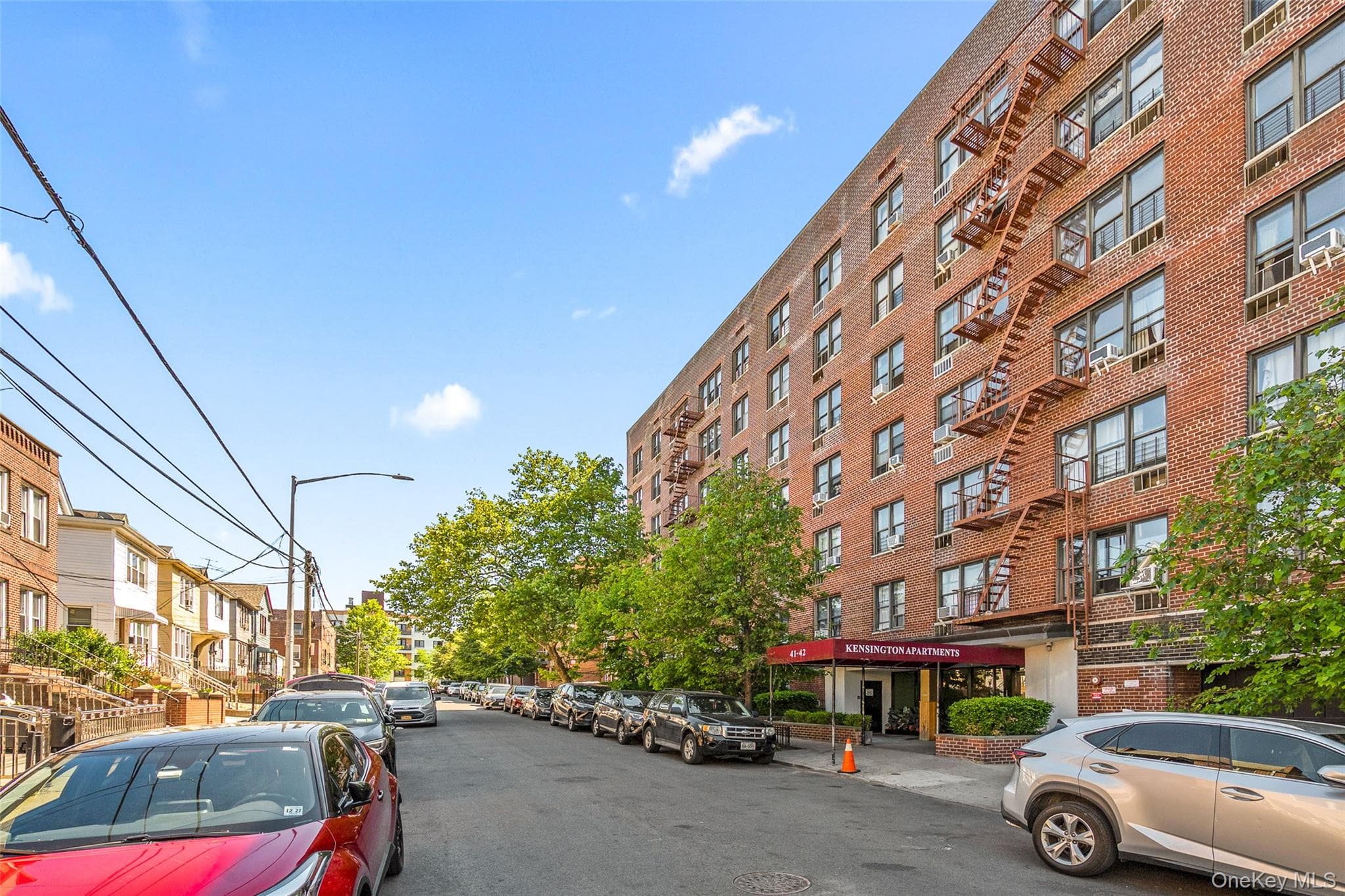 41-42 73 Street Unit: 4G thumbnail 4