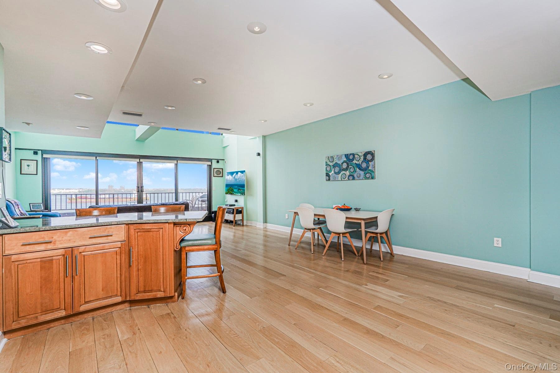 10 Bay Street Landing Unit: 8D thumbnail 8