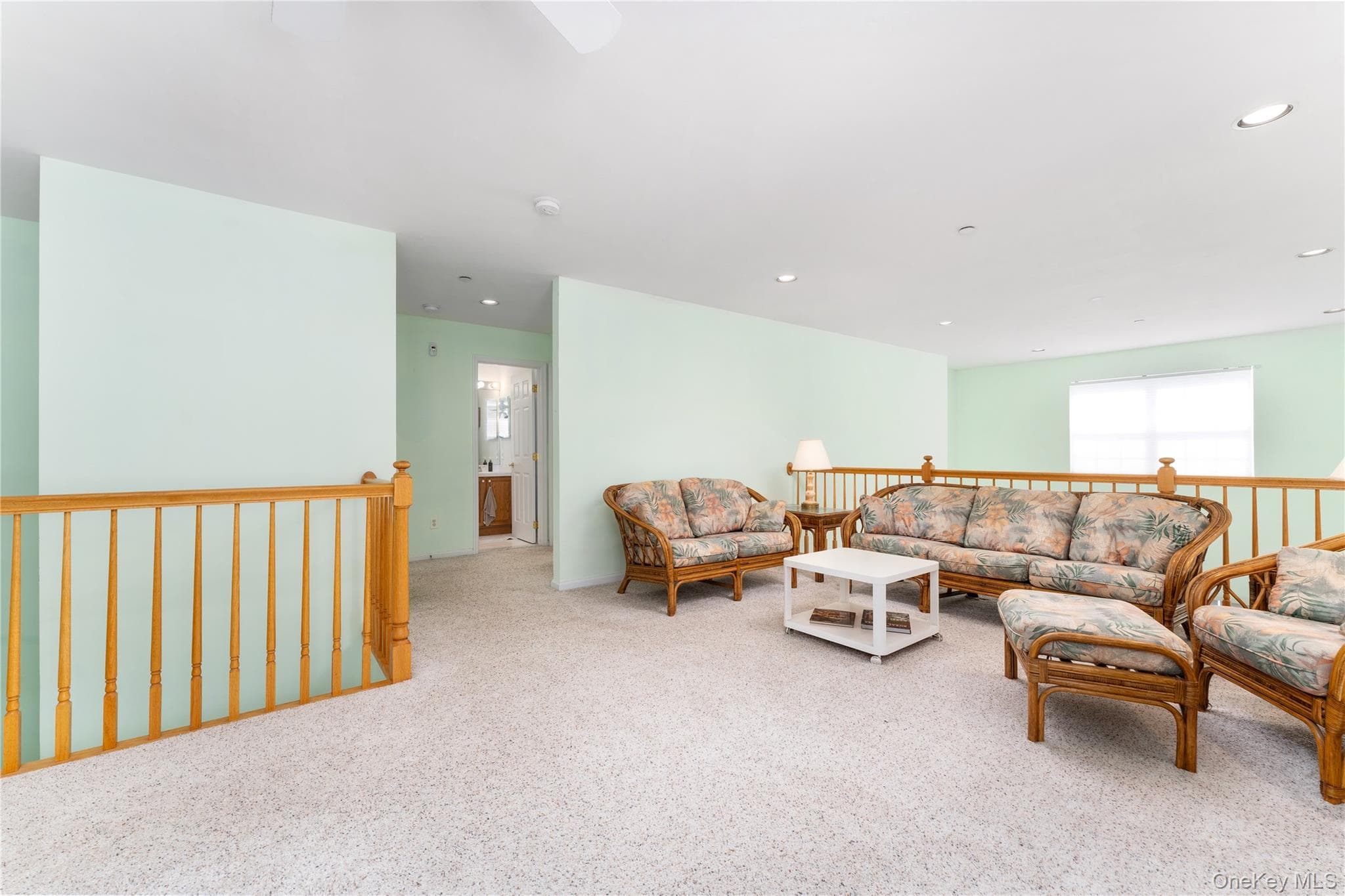 5 Robert Lane Unit: 5 thumbnail 23