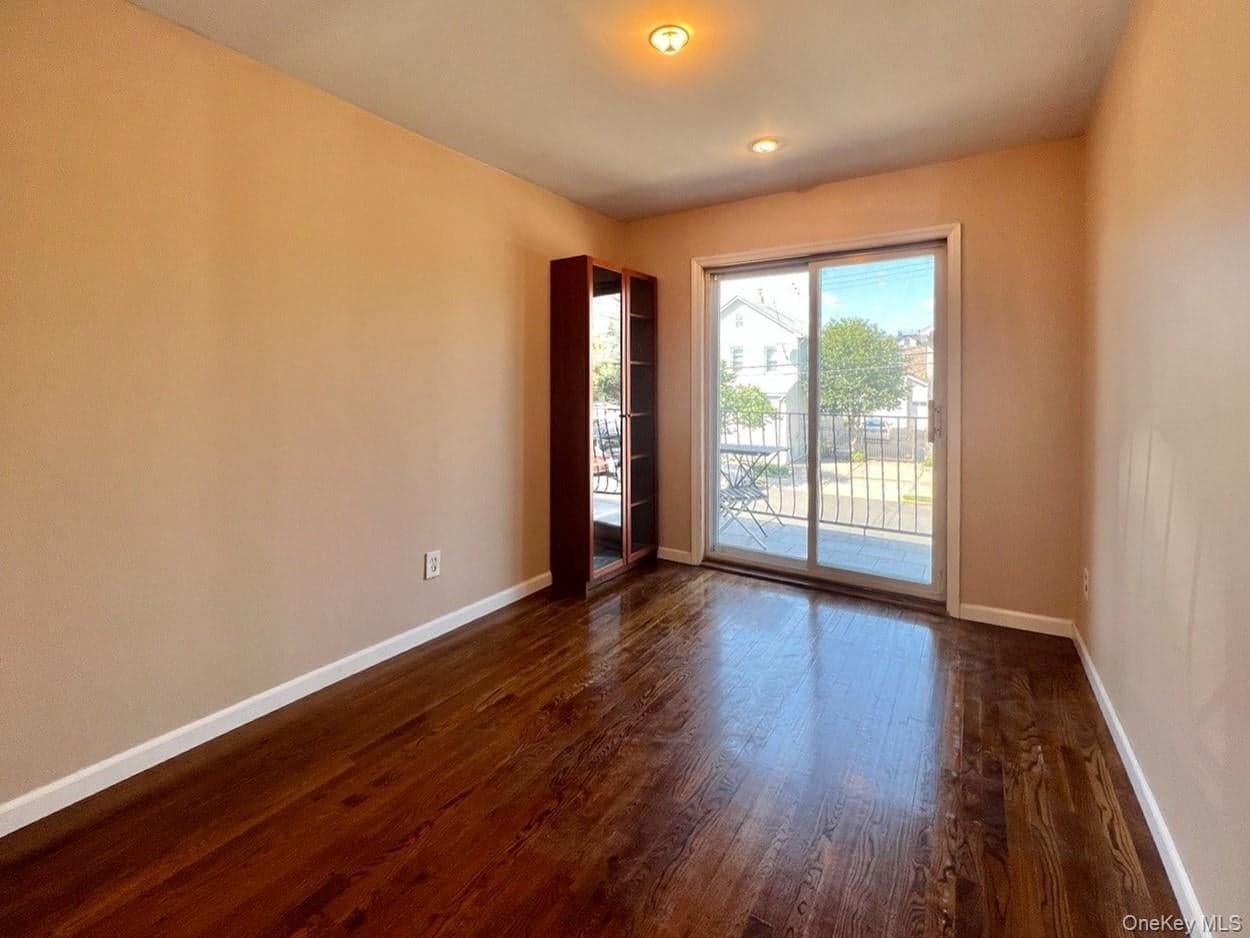 310 Delaware Avenue thumbnail 20