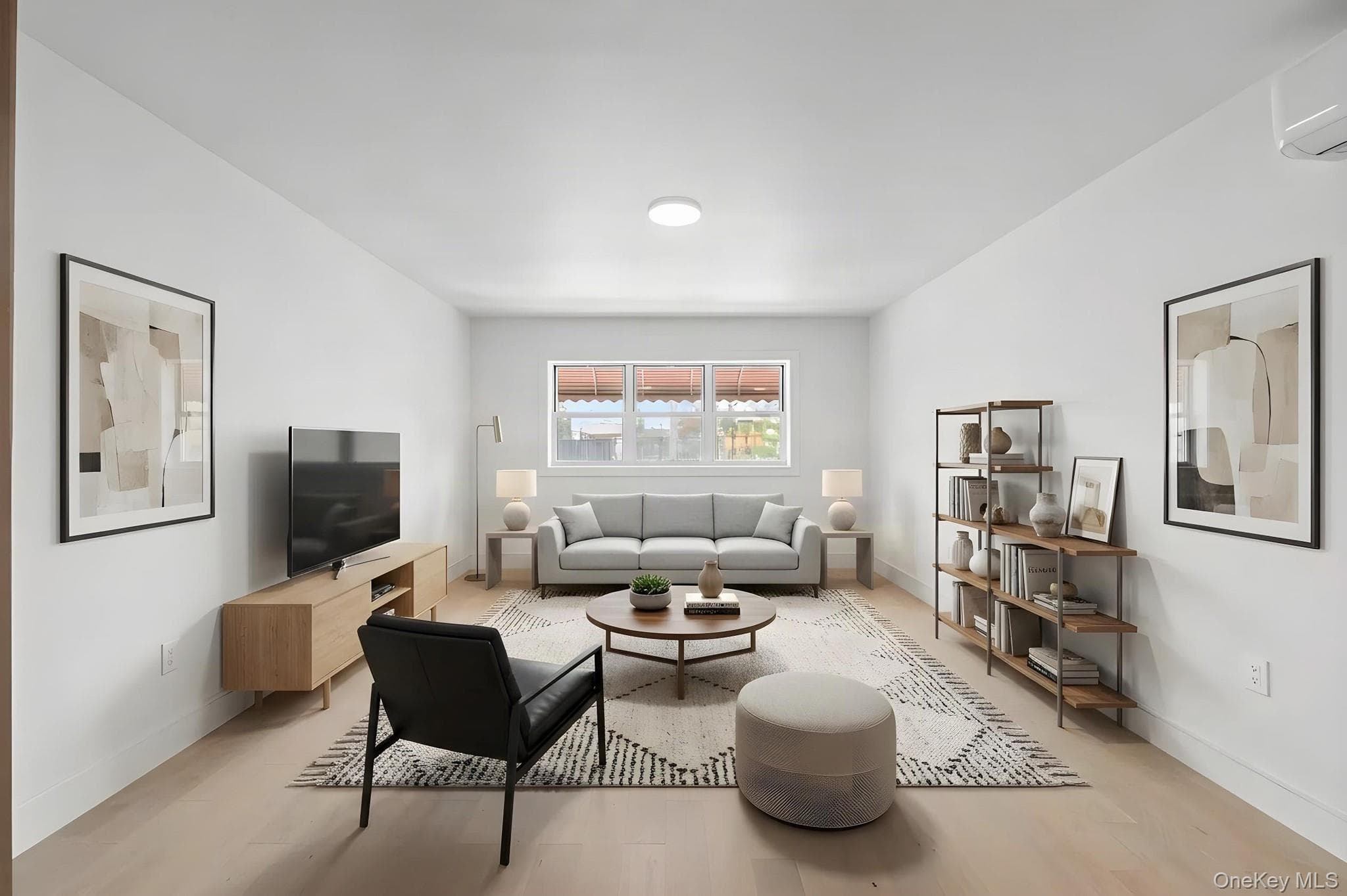 775 E 216th Street thumbnail 2