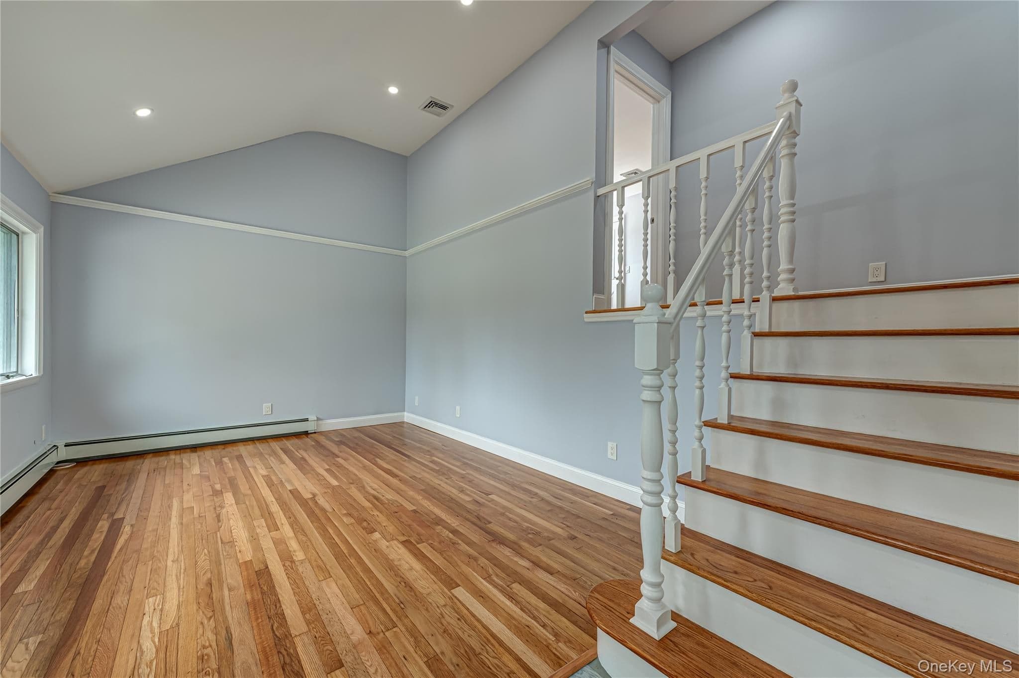 696 Peter Paul Drive thumbnail 5