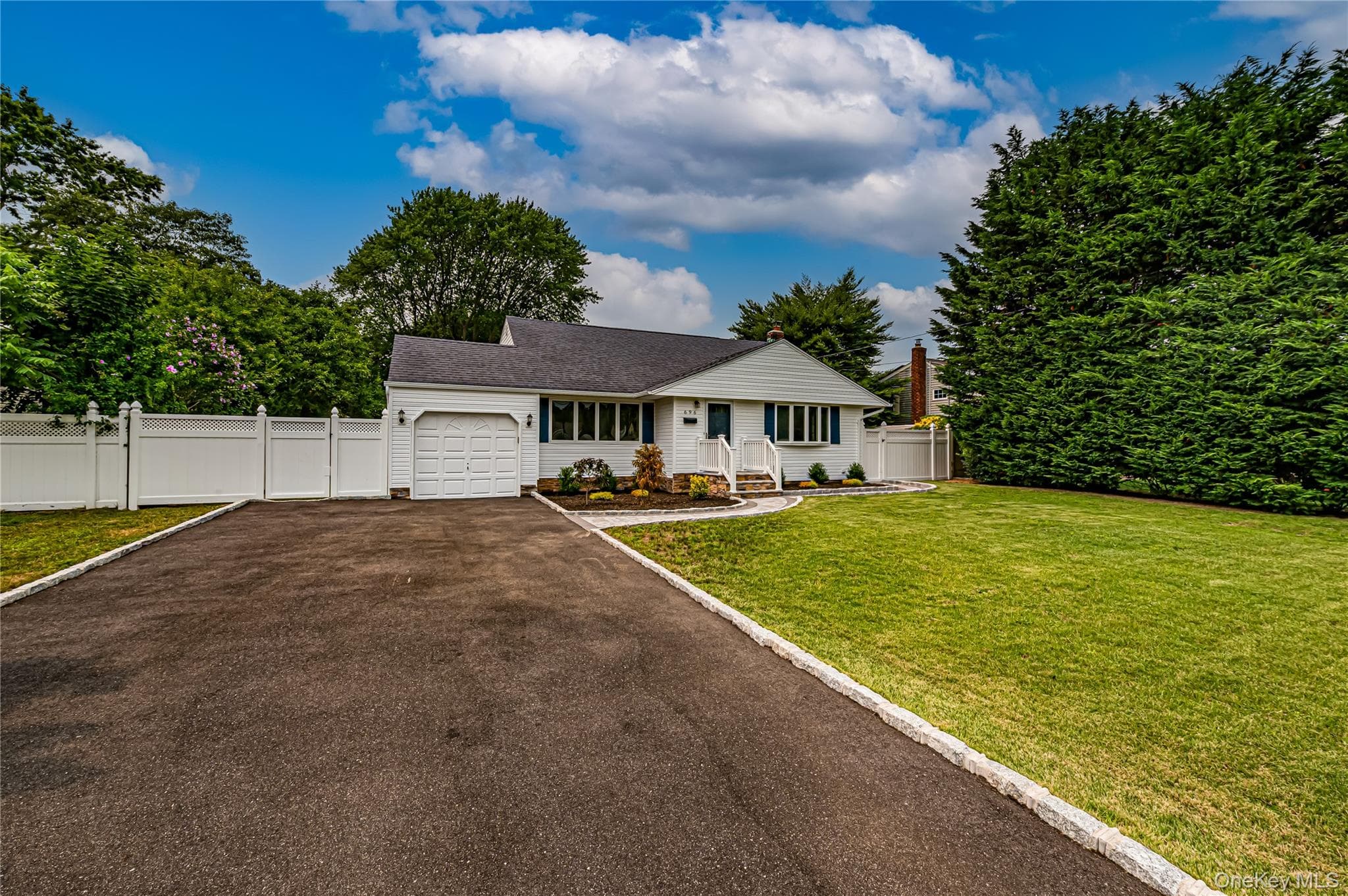 696 Peter Paul Drive thumbnail 3