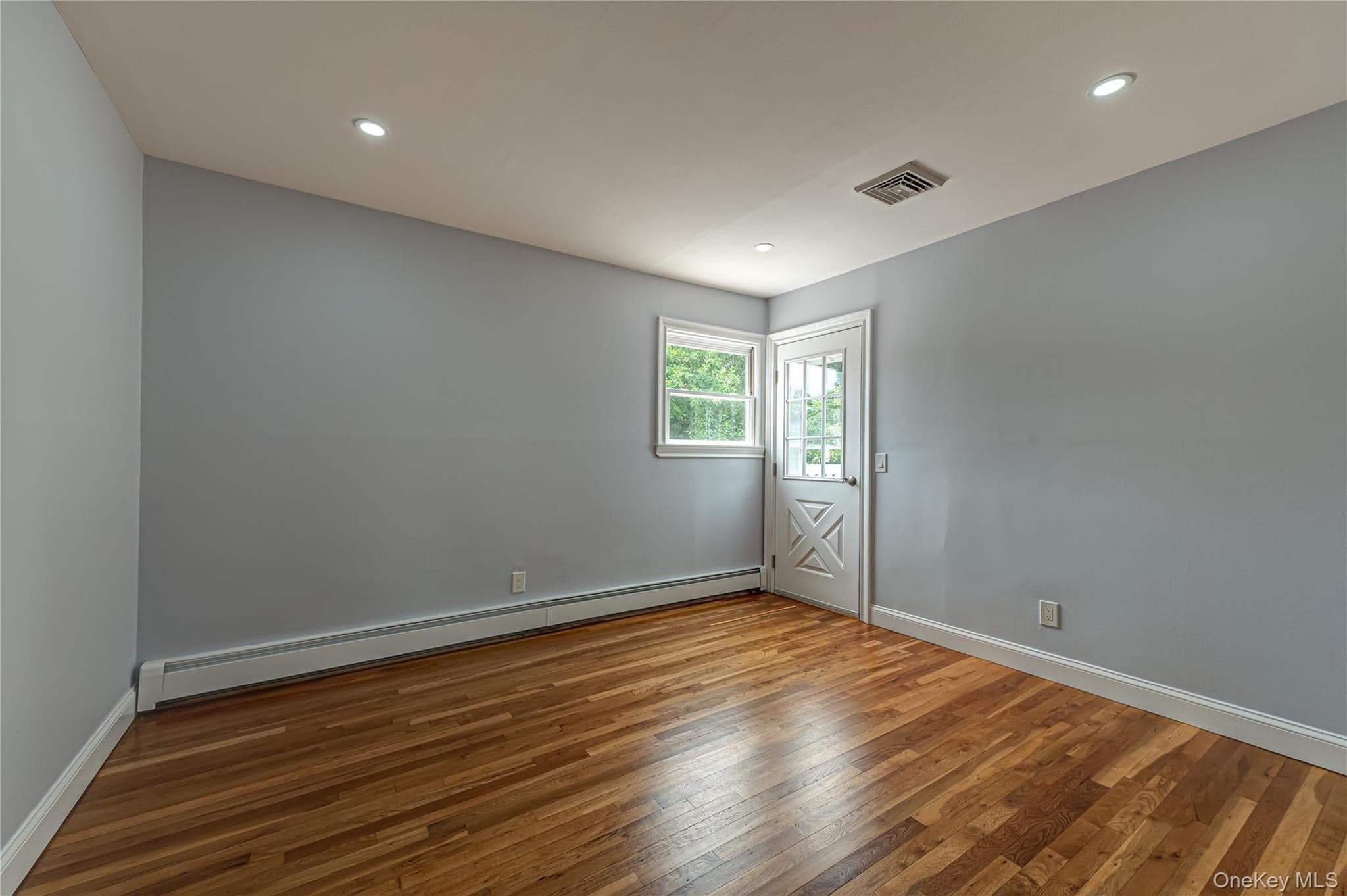 696 Peter Paul Drive thumbnail 11