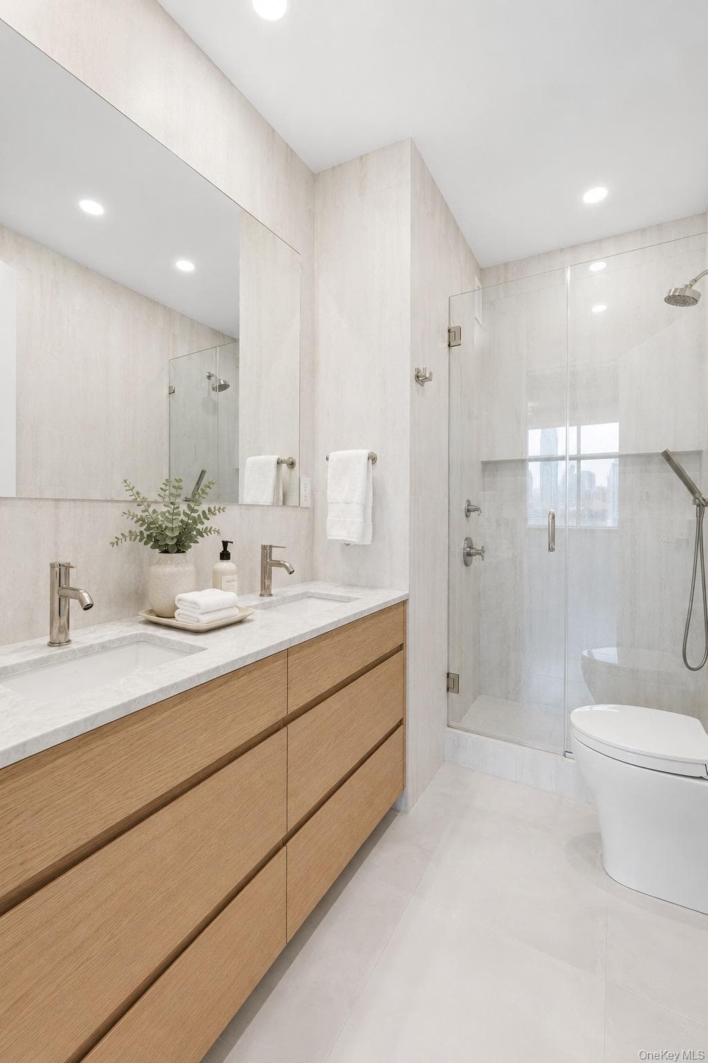 350 Albany Street Unit: 10BC thumbnail 8