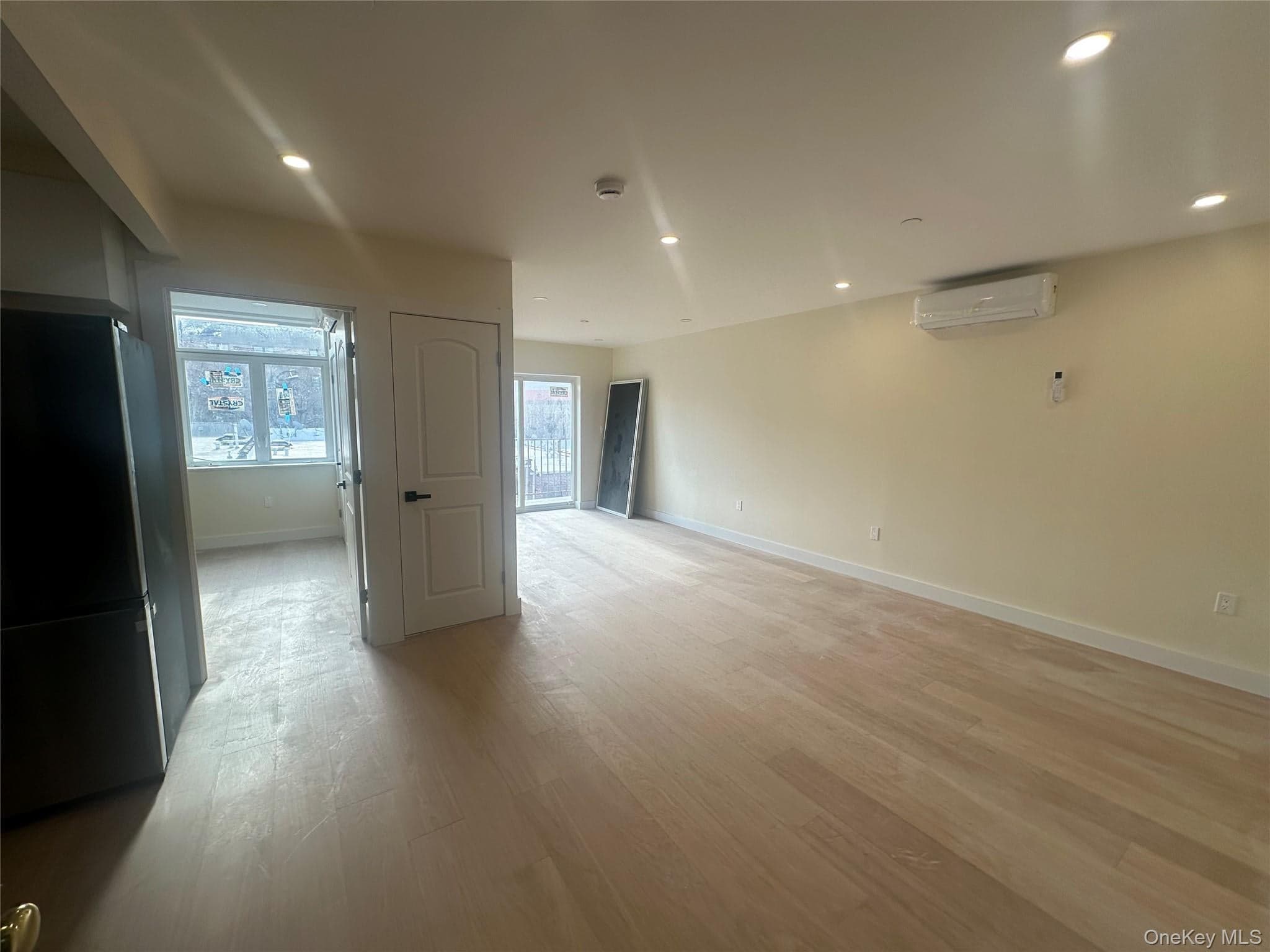 8840 54th Avenue Unit: 2B thumbnail 2