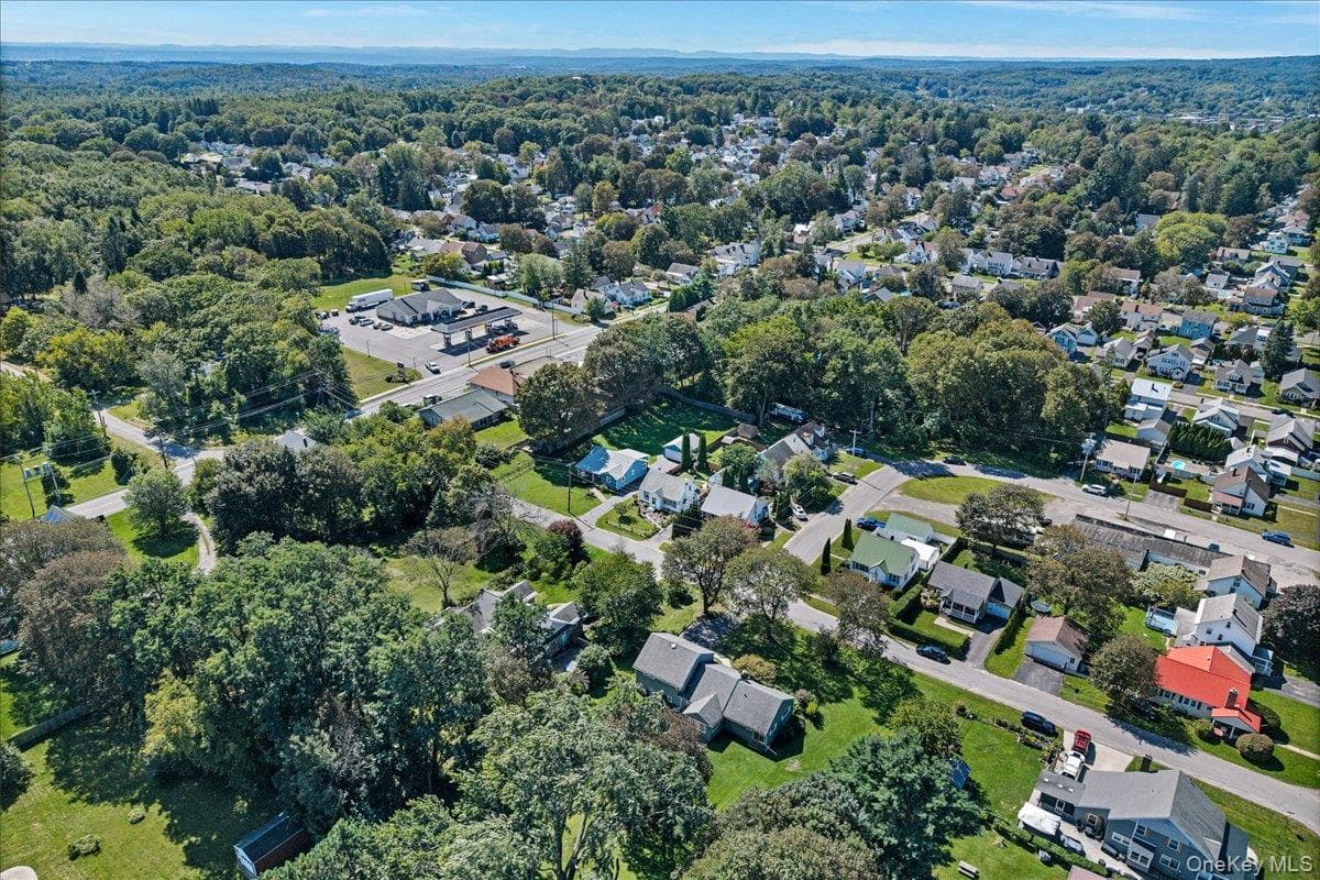 10 Eastland Avenue thumbnail 48