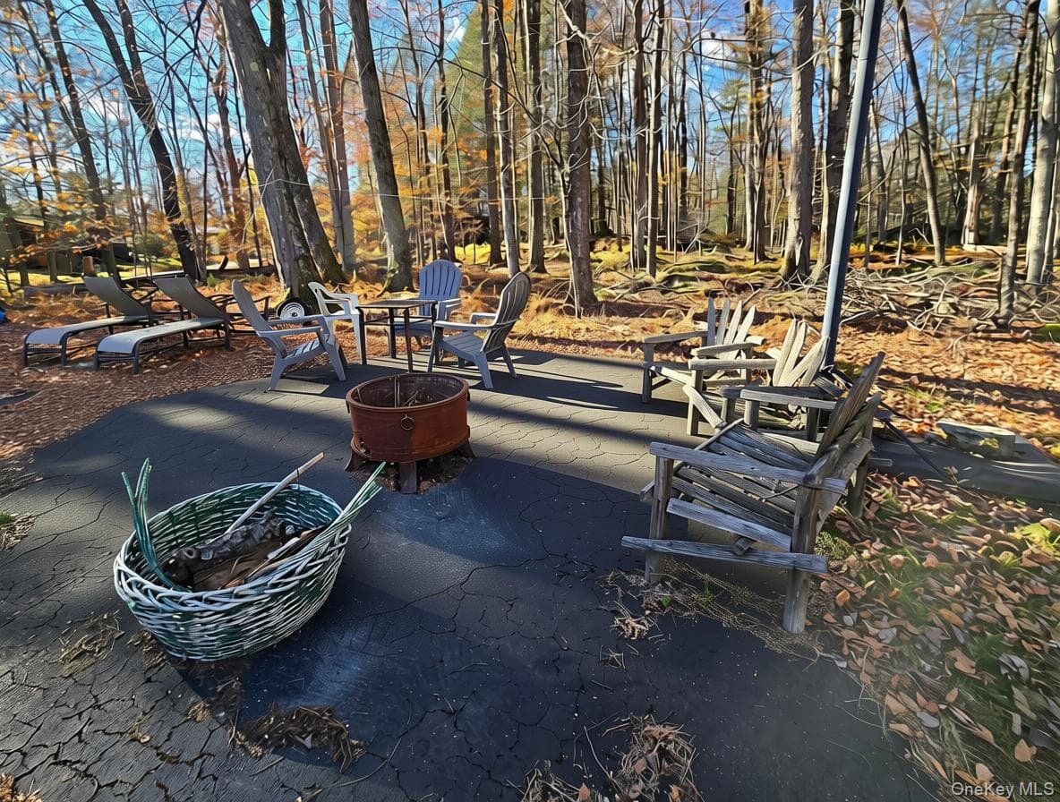 45 W Adirondack Trail thumbnail 20