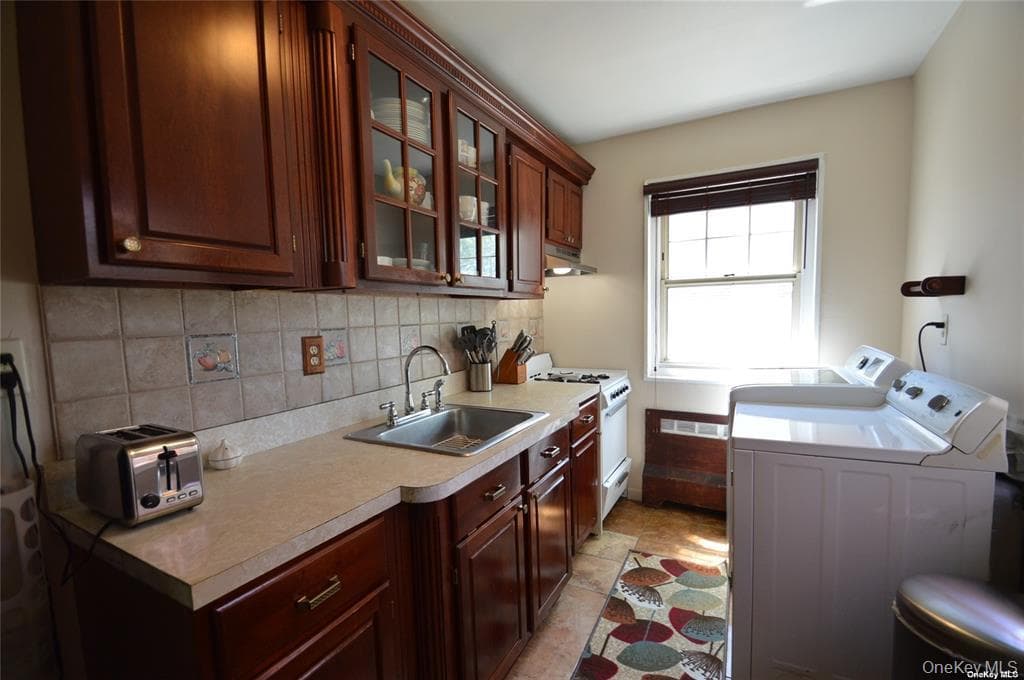 251-34 61st Avenue Unit: 1 thumbnail 7