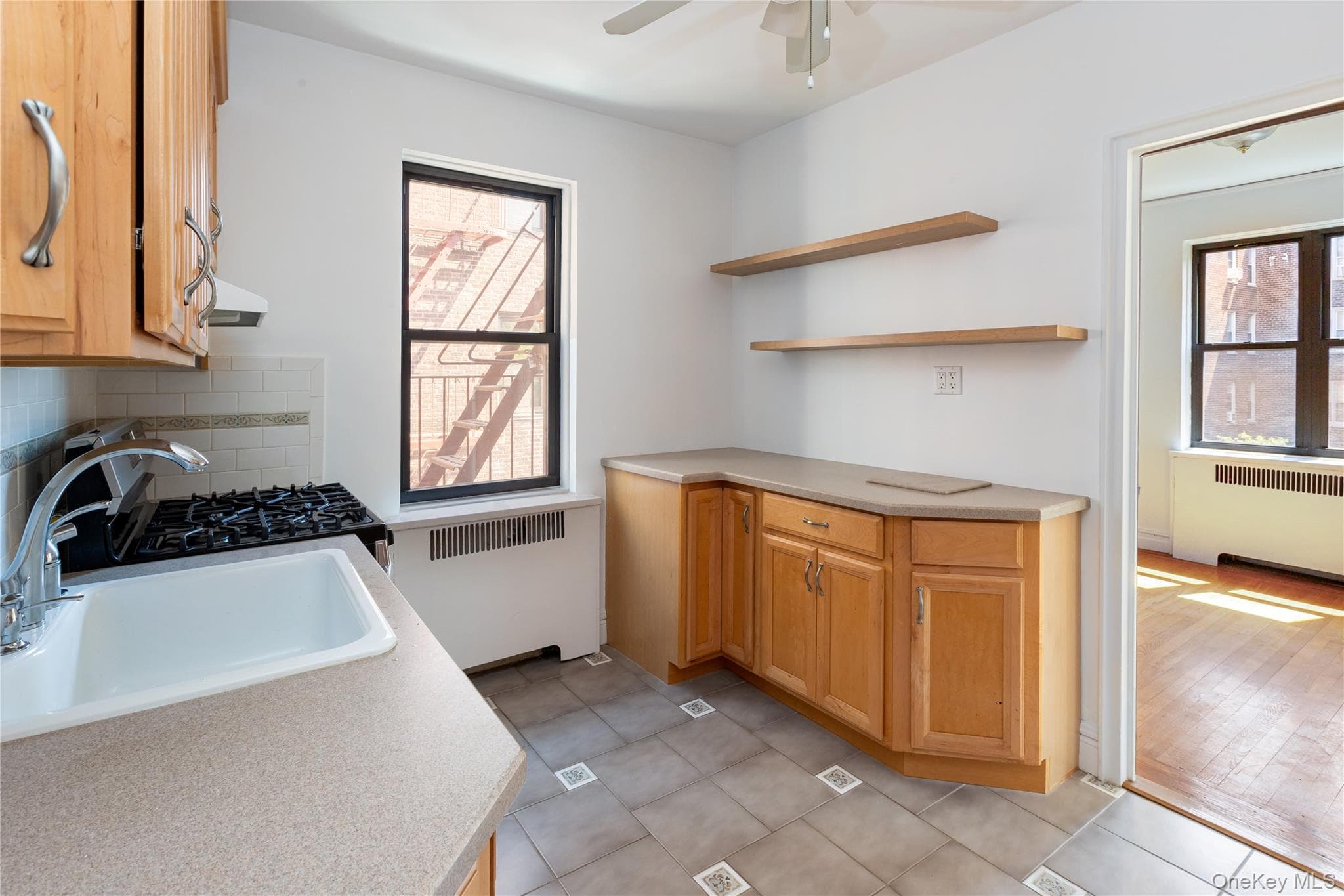 3215 Netherland Avenue Unit: 4E thumbnail 6