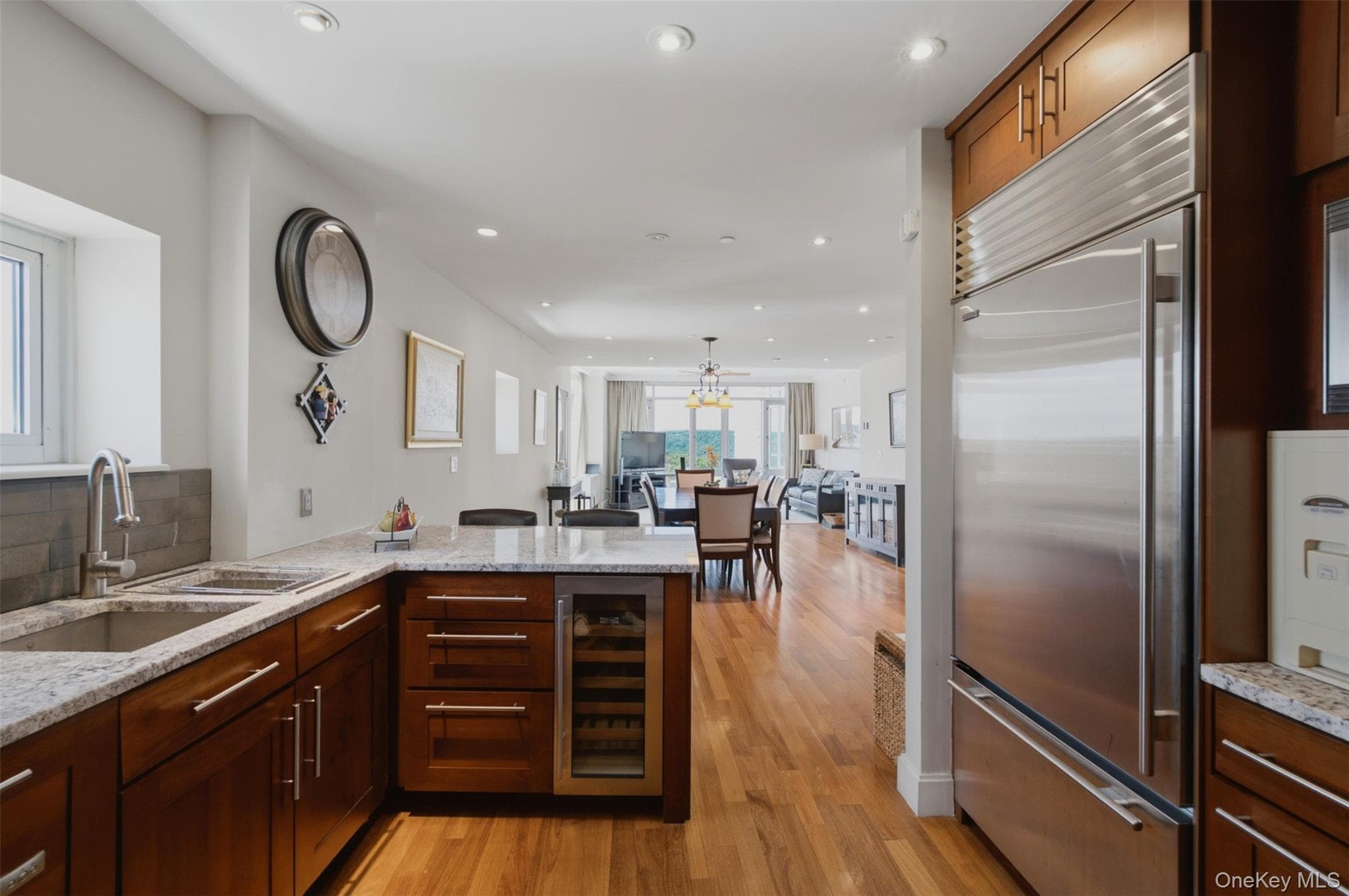 3220 Arlington Avenue Unit: 9A thumbnail 5