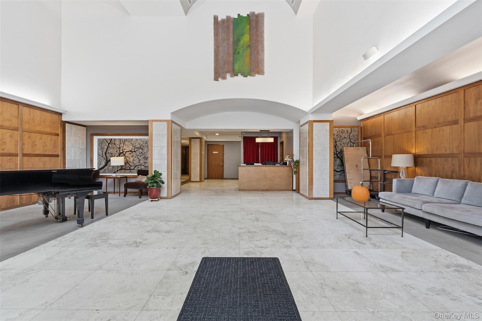 3220 Arlington Avenue Unit: 9A thumbnail 2