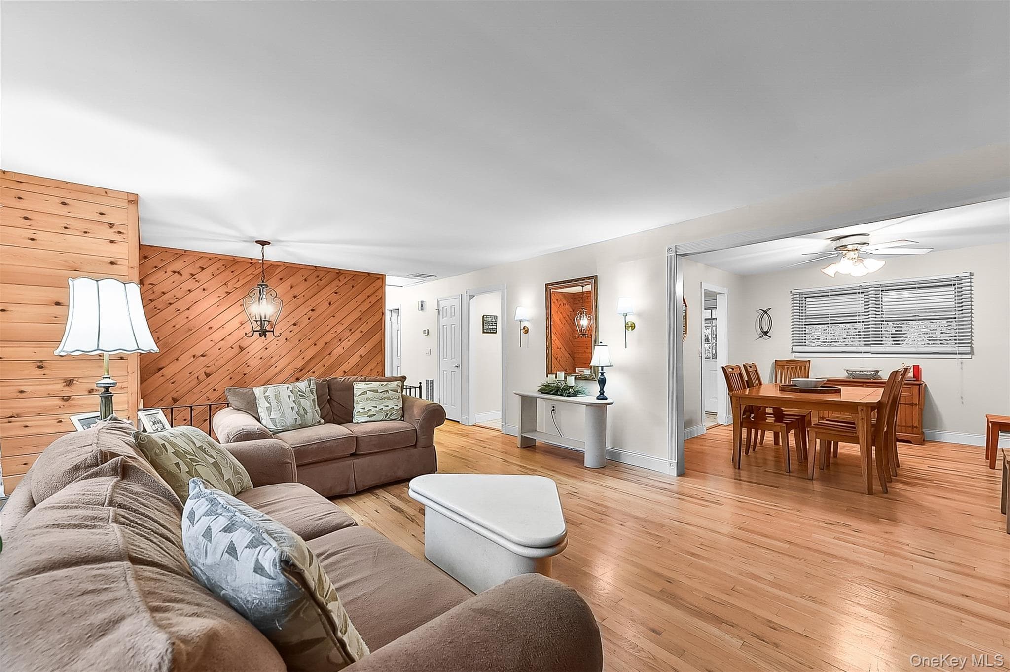 96 Lake Nanuet DR thumbnail 4