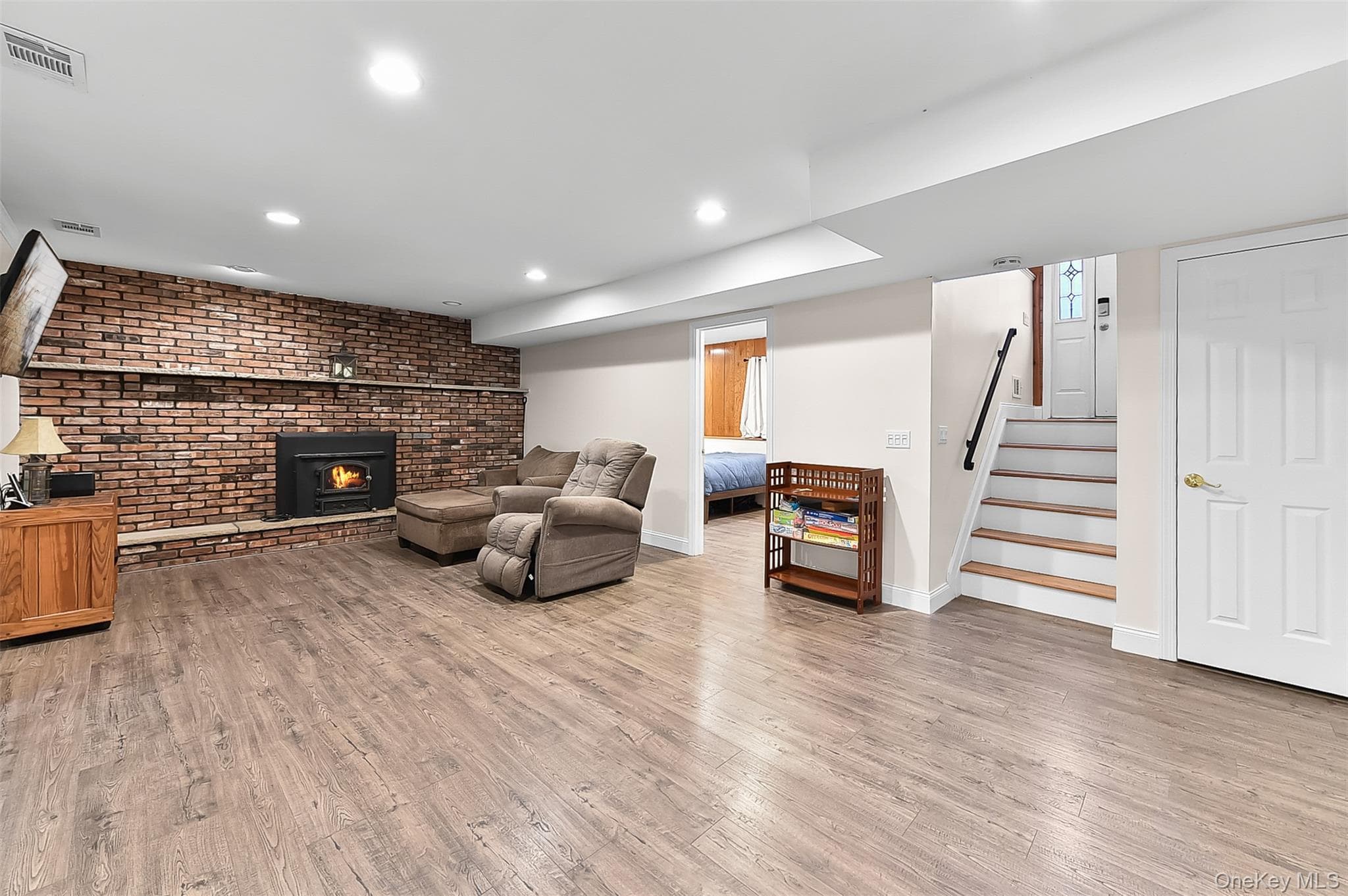 96 Lake Nanuet DR thumbnail 26