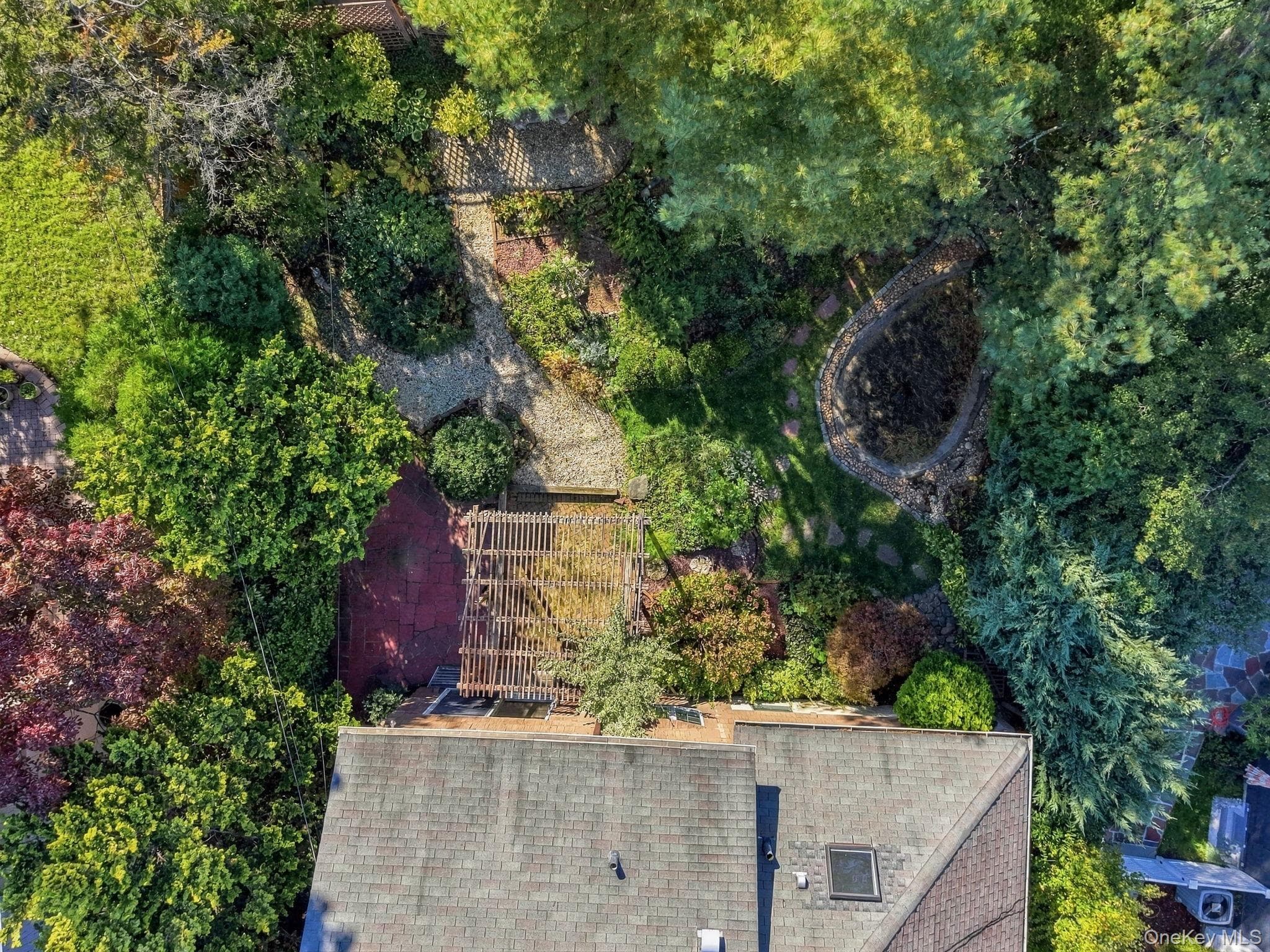 21 Revere Road thumbnail 25