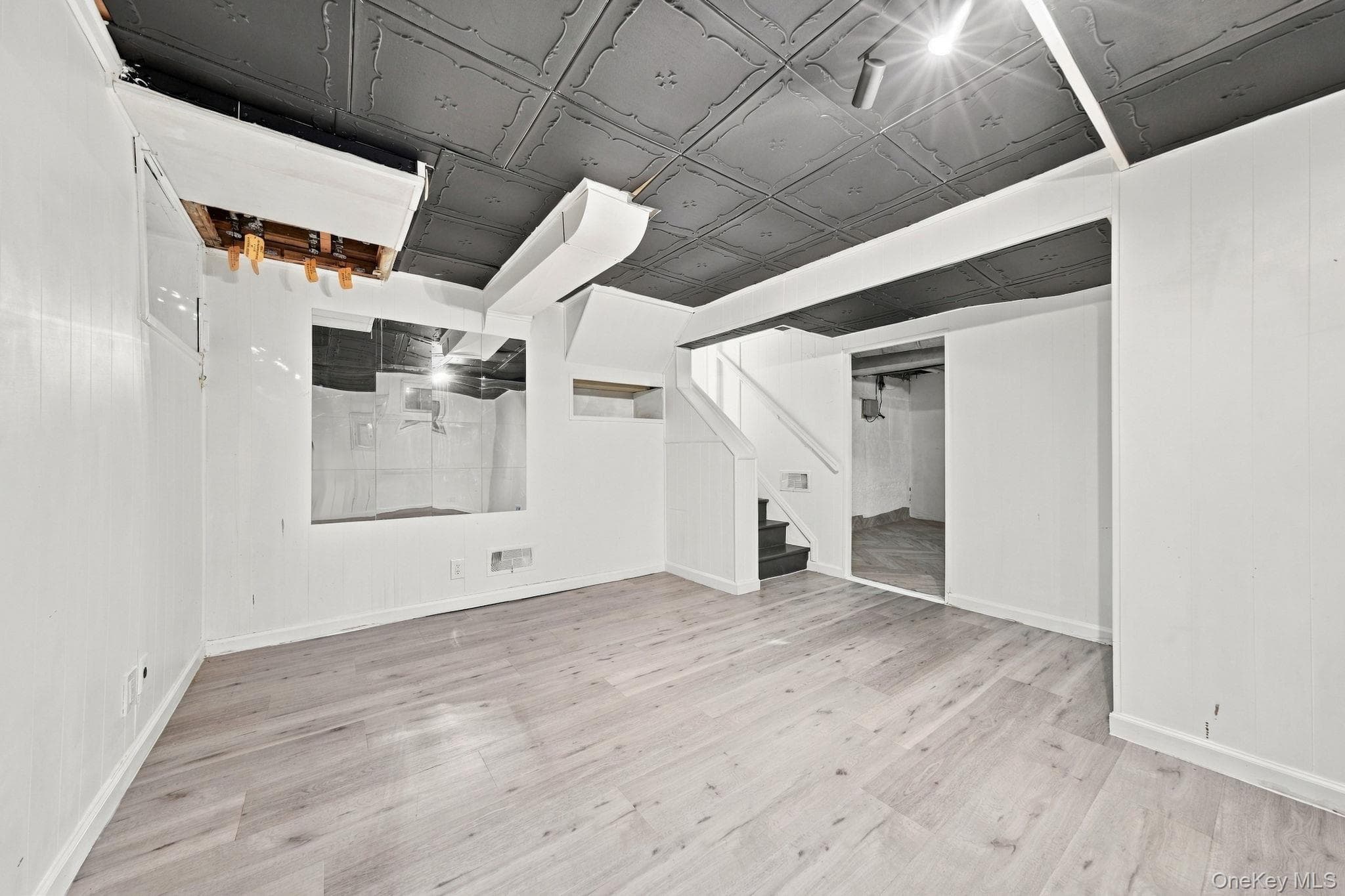 21 Revere Road thumbnail 19